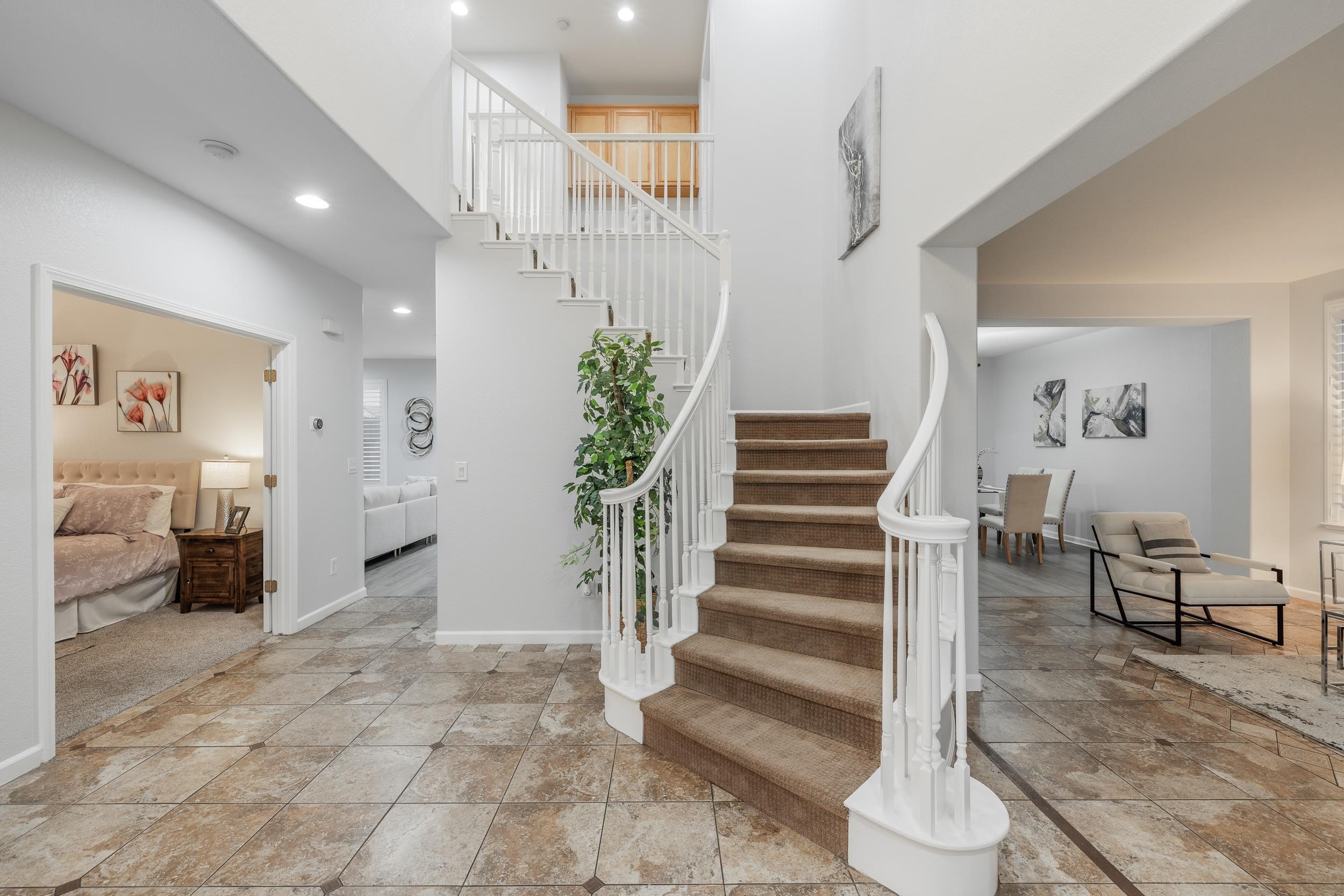 Detail Gallery Image 5 of 35 For 232 Kelley Mist Ln, Tracy,  CA 95377 - 4 Beds | 3 Baths