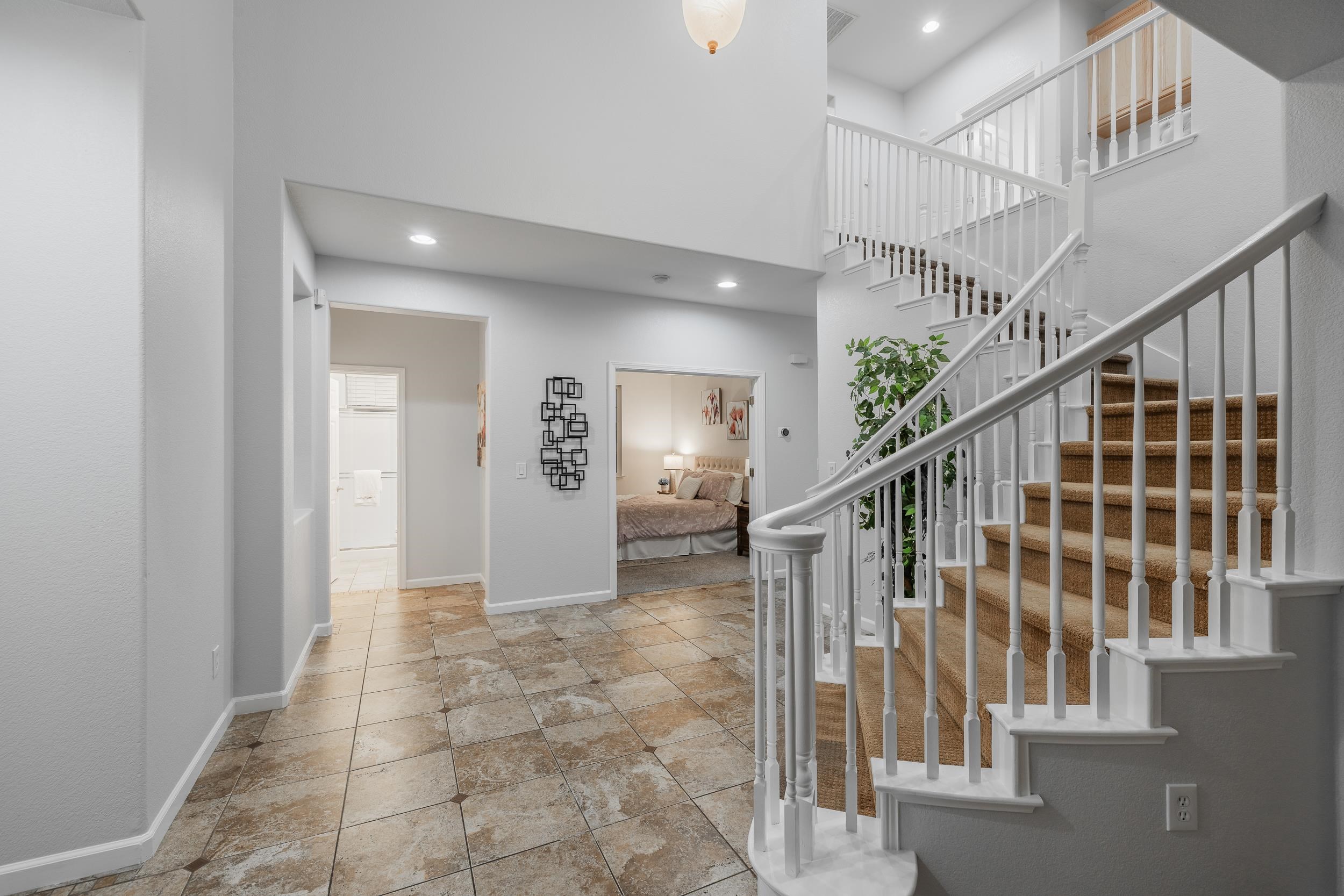 Detail Gallery Image 6 of 35 For 232 Kelley Mist Ln, Tracy,  CA 95377 - 4 Beds | 3 Baths