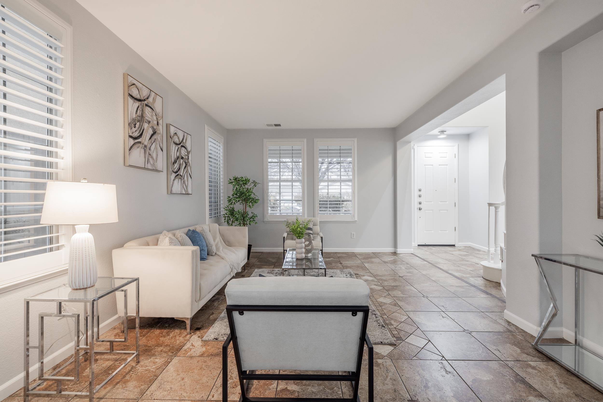 Detail Gallery Image 9 of 35 For 232 Kelley Mist Ln, Tracy,  CA 95377 - 4 Beds | 3 Baths