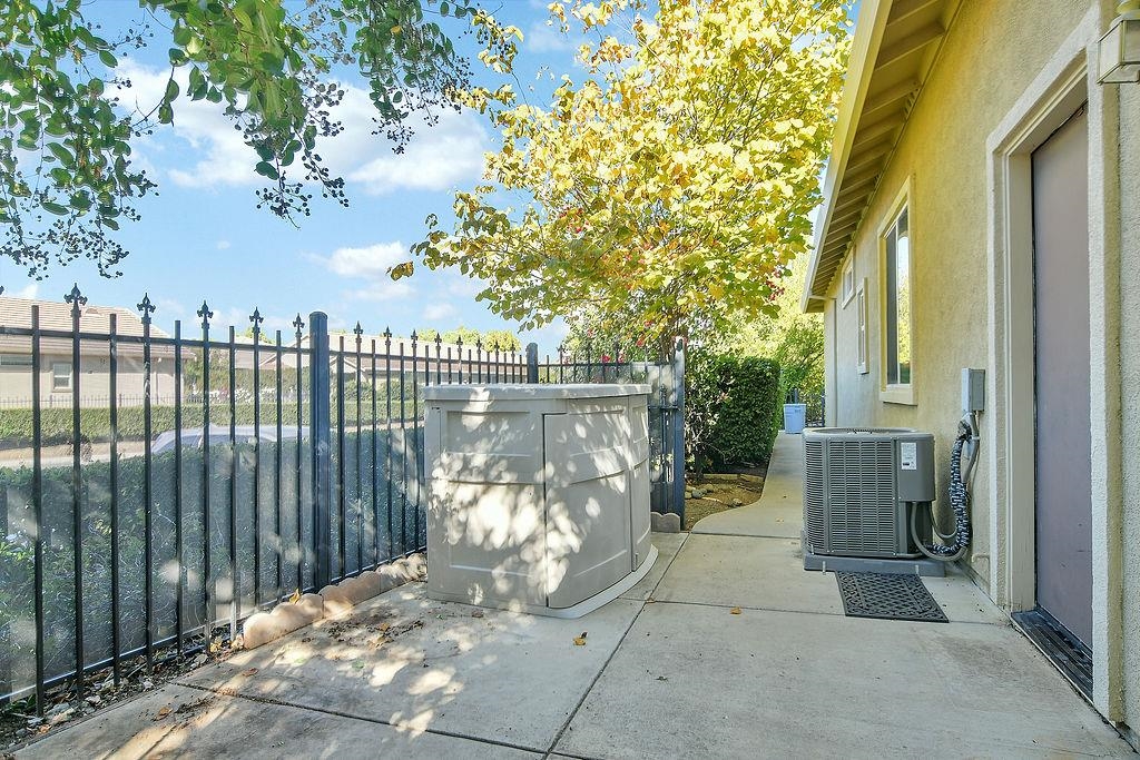 Detail Gallery Image 26 of 41 For 1215 Alderman Ln, Brentwood,  CA 94513 - 2 Beds | 2 Baths