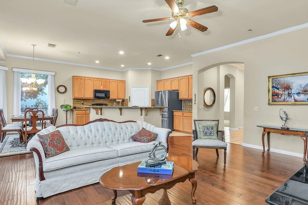 Detail Gallery Image 5 of 41 For 1215 Alderman Ln, Brentwood,  CA 94513 - 2 Beds | 2 Baths