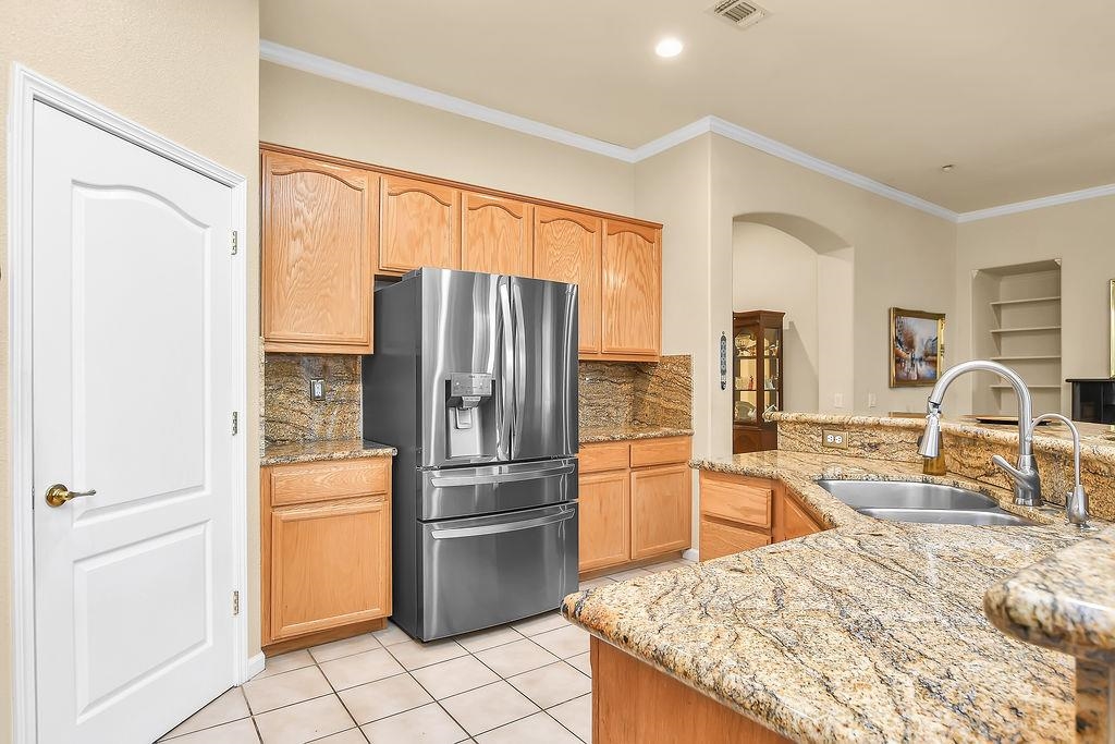 Detail Gallery Image 7 of 41 For 1215 Alderman Ln, Brentwood,  CA 94513 - 2 Beds | 2 Baths