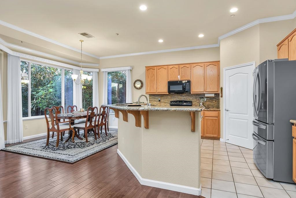 Detail Gallery Image 9 of 41 For 1215 Alderman Ln, Brentwood,  CA 94513 - 2 Beds | 2 Baths