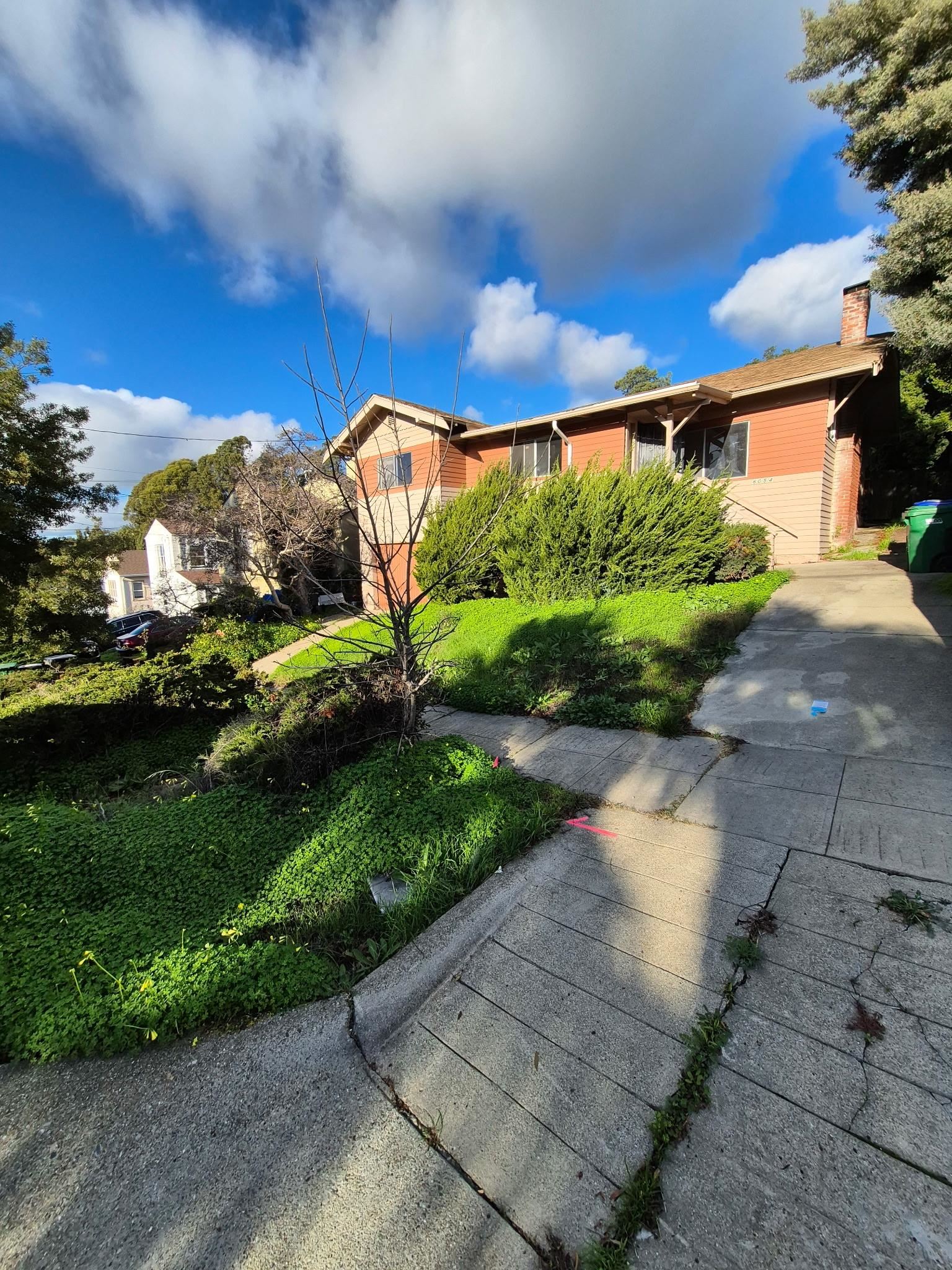 Front Image Thumbnail for EB41120386