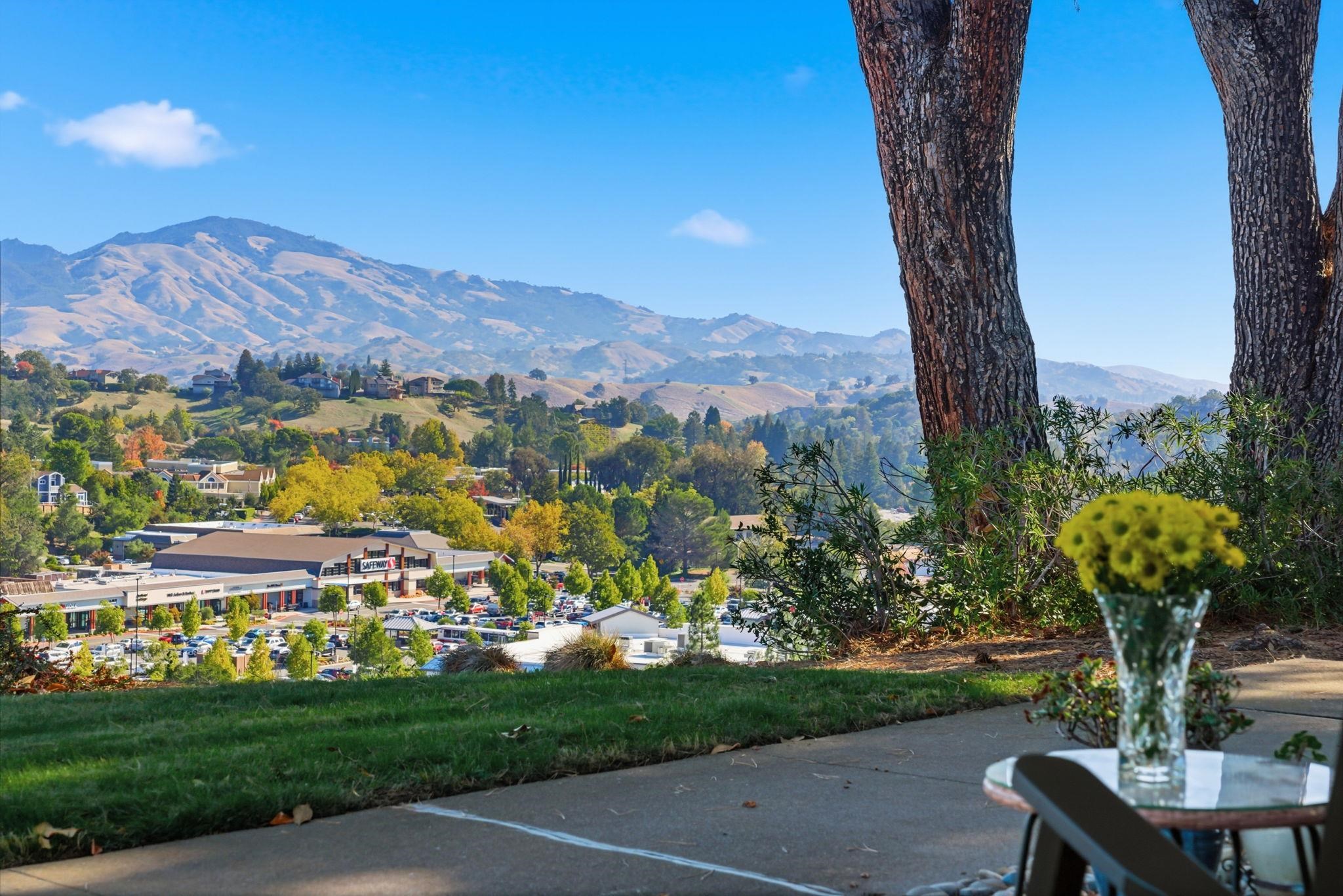 Photo #5: 41120391 Listing: Photo #5