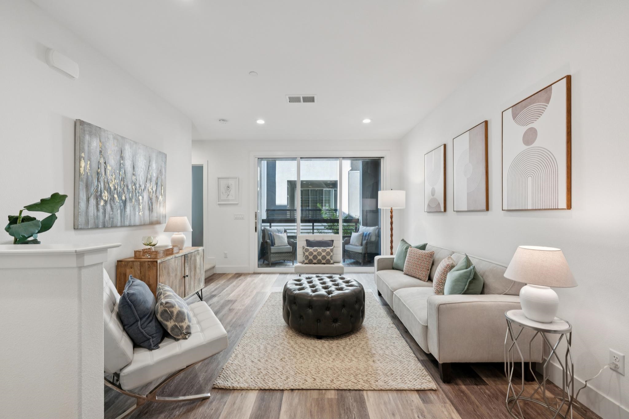 Front Image Thumbnail for BE41120395