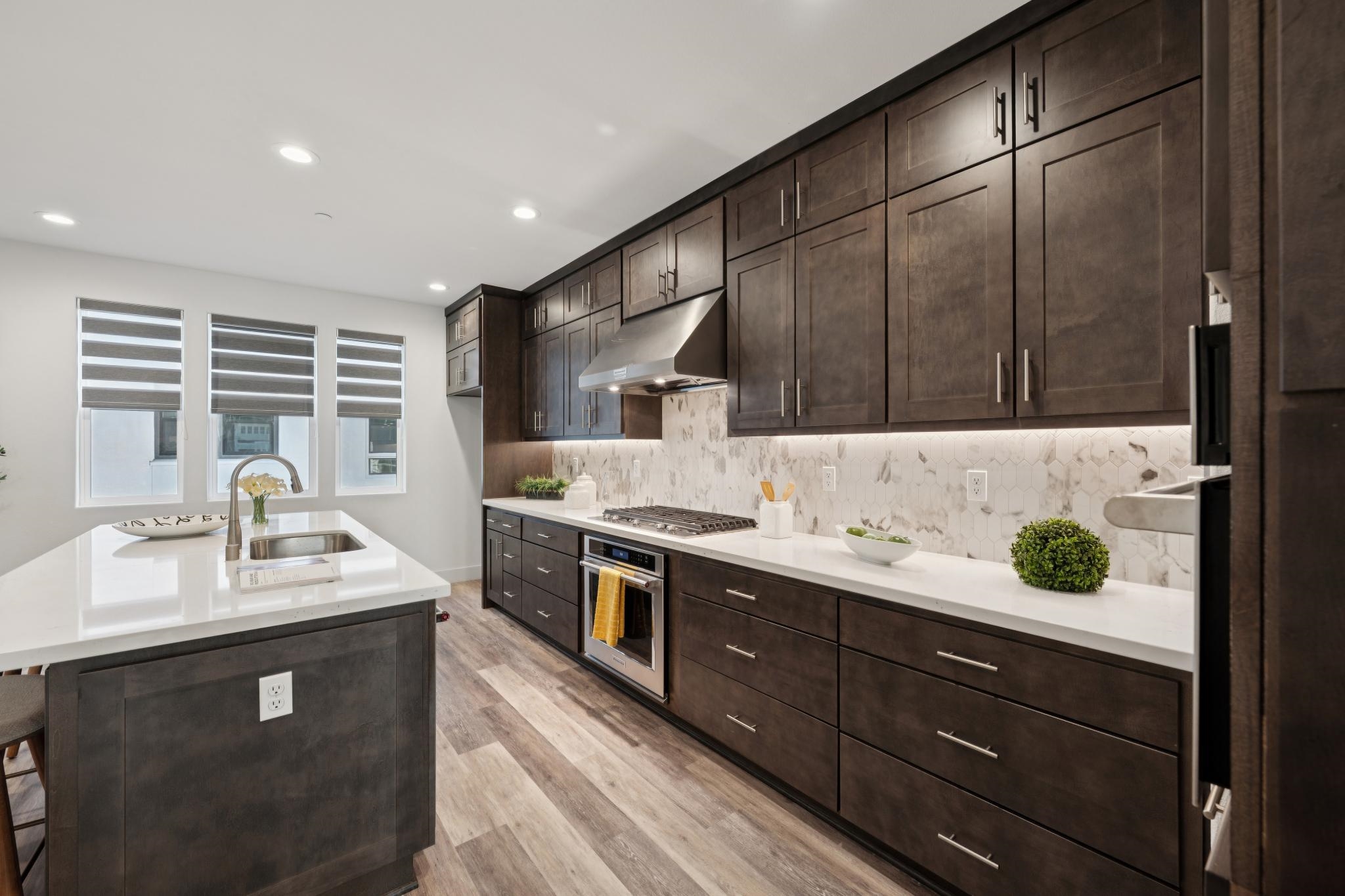 Detail Gallery Image 5 of 25 For 3479 Client Cmn, Fremont,  CA 94538 - 2 Beds | 2/1 Baths