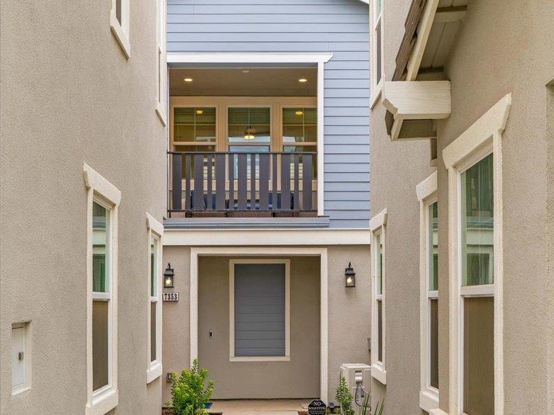 Detail Gallery Image 3 of 40 For 17353 Morning View Drive, Lathrop,  CA 95330 - 3 Beds | 2 Baths