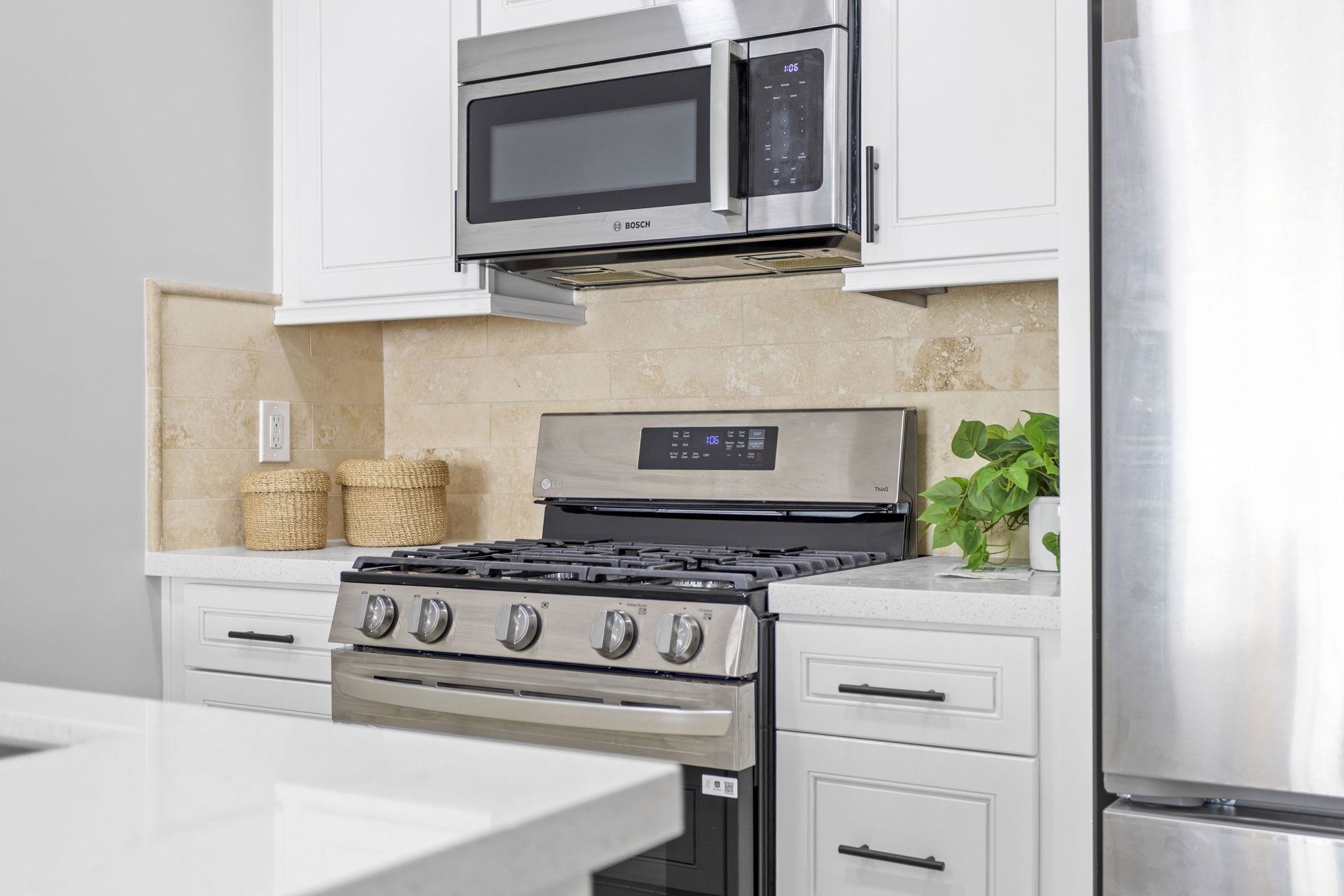 Detail Gallery Image 12 of 25 For 33169 Lake Oneida St, Fremont,  CA 94555 - 2 Beds | 1 Baths