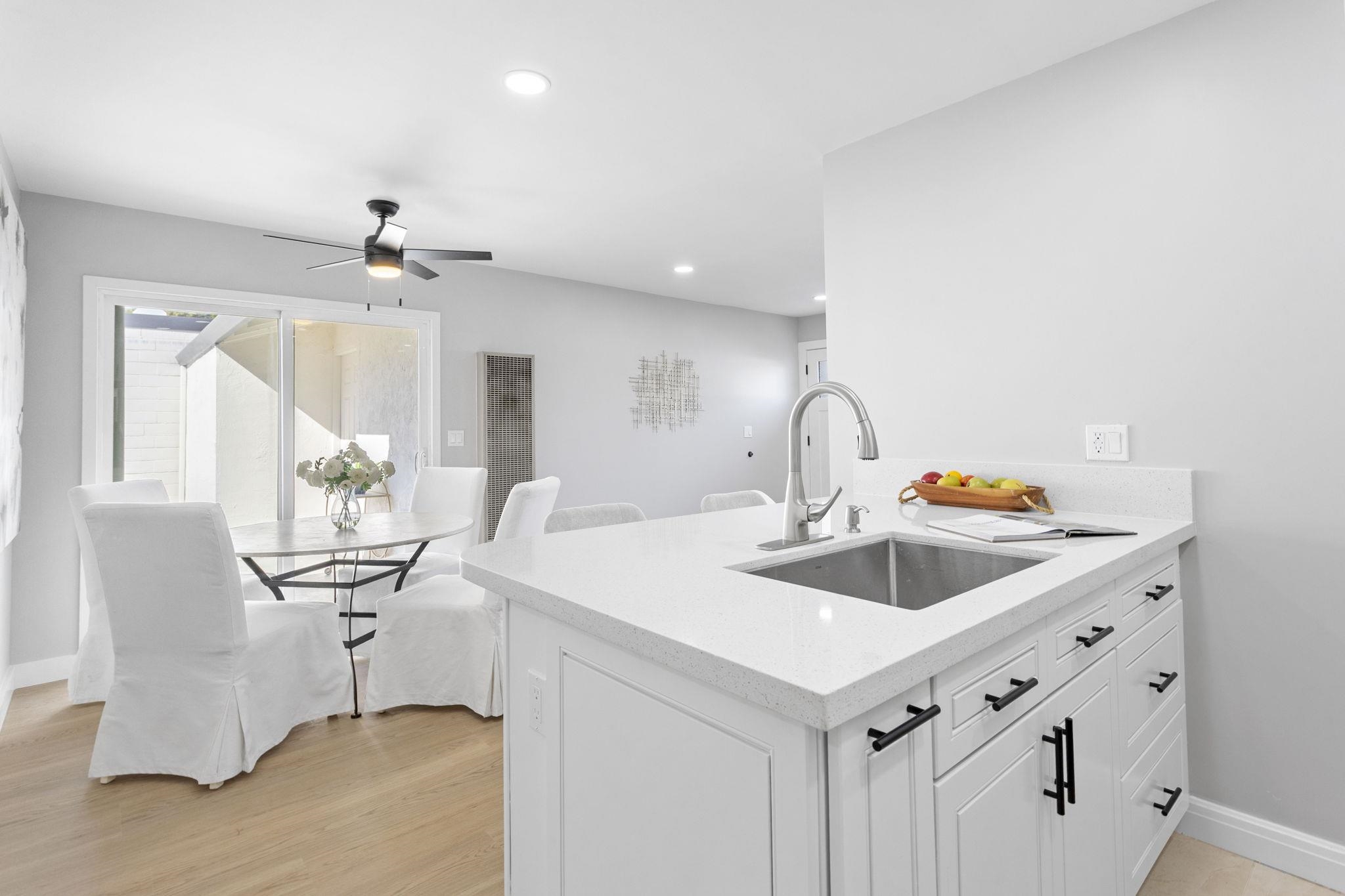 Detail Gallery Image 13 of 25 For 33169 Lake Oneida St, Fremont,  CA 94555 - 2 Beds | 1 Baths