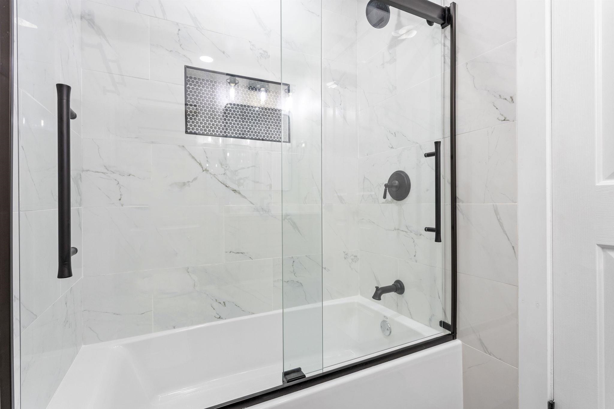 Detail Gallery Image 17 of 25 For 33169 Lake Oneida St, Fremont,  CA 94555 - 2 Beds | 1 Baths