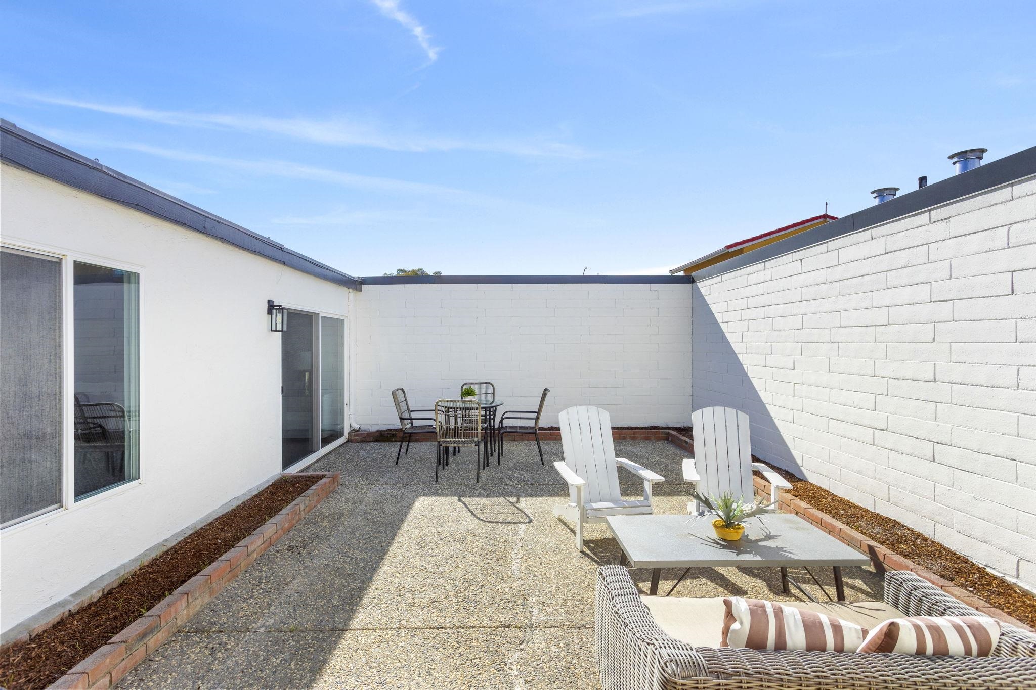 Detail Gallery Image 25 of 25 For 33169 Lake Oneida St, Fremont,  CA 94555 - 2 Beds | 1 Baths