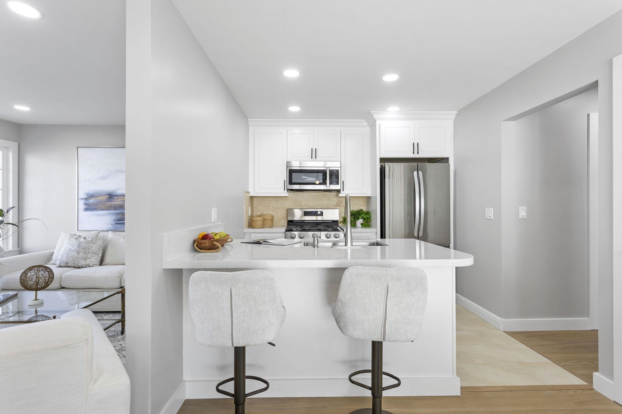 Detail Gallery Image 10 of 25 For 33169 Lake Oneida St, Fremont,  CA 94555 - 2 Beds | 1 Baths