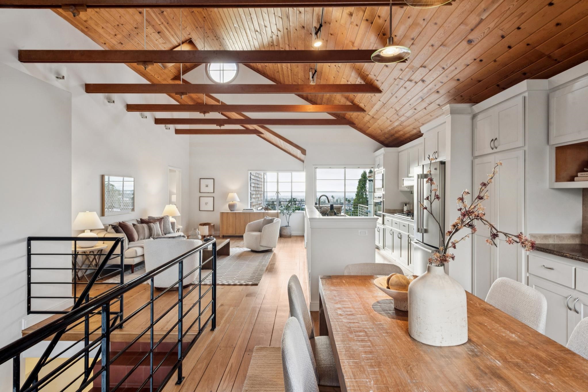 Detail Gallery Image 13 of 60 For 4623 Davenport Ave, Oakland,  CA 94619 - 3 Beds | 2 Baths