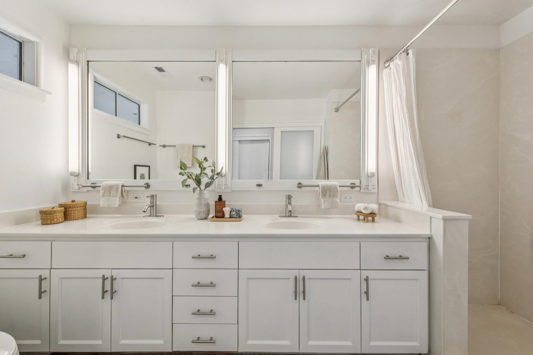 Detail Gallery Image 44 of 60 For 4623 Davenport Ave, Oakland,  CA 94619 - 3 Beds | 2 Baths