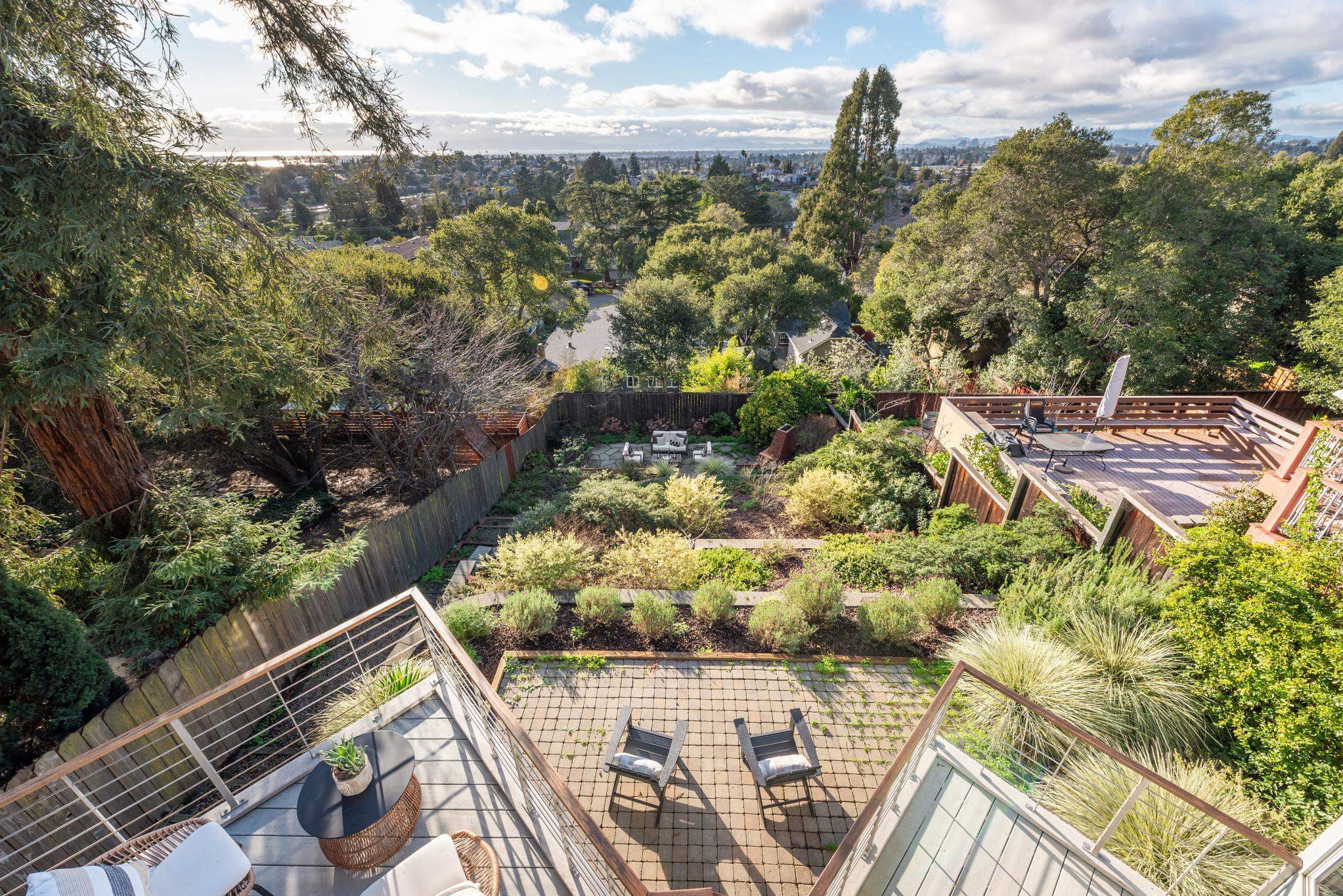 Detail Gallery Image 52 of 60 For 4623 Davenport Ave, Oakland,  CA 94619 - 3 Beds | 2 Baths