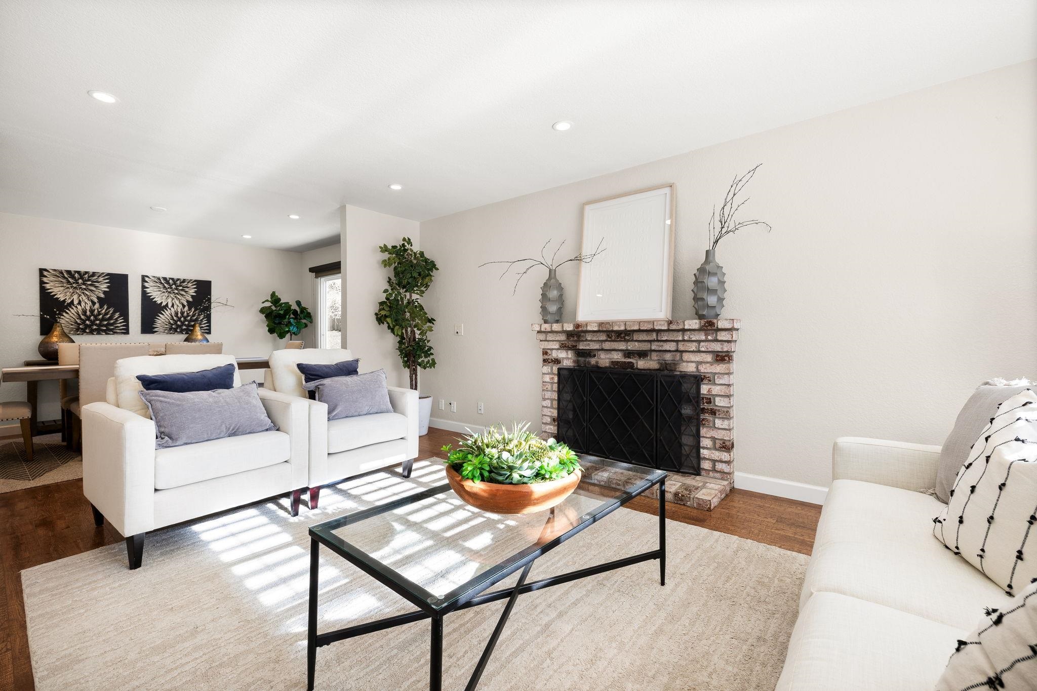 Detail Gallery Image 7 of 30 For 2114 Londonderry Ct, Walnut Creek,  CA 94596 - 3 Beds | 2 Baths