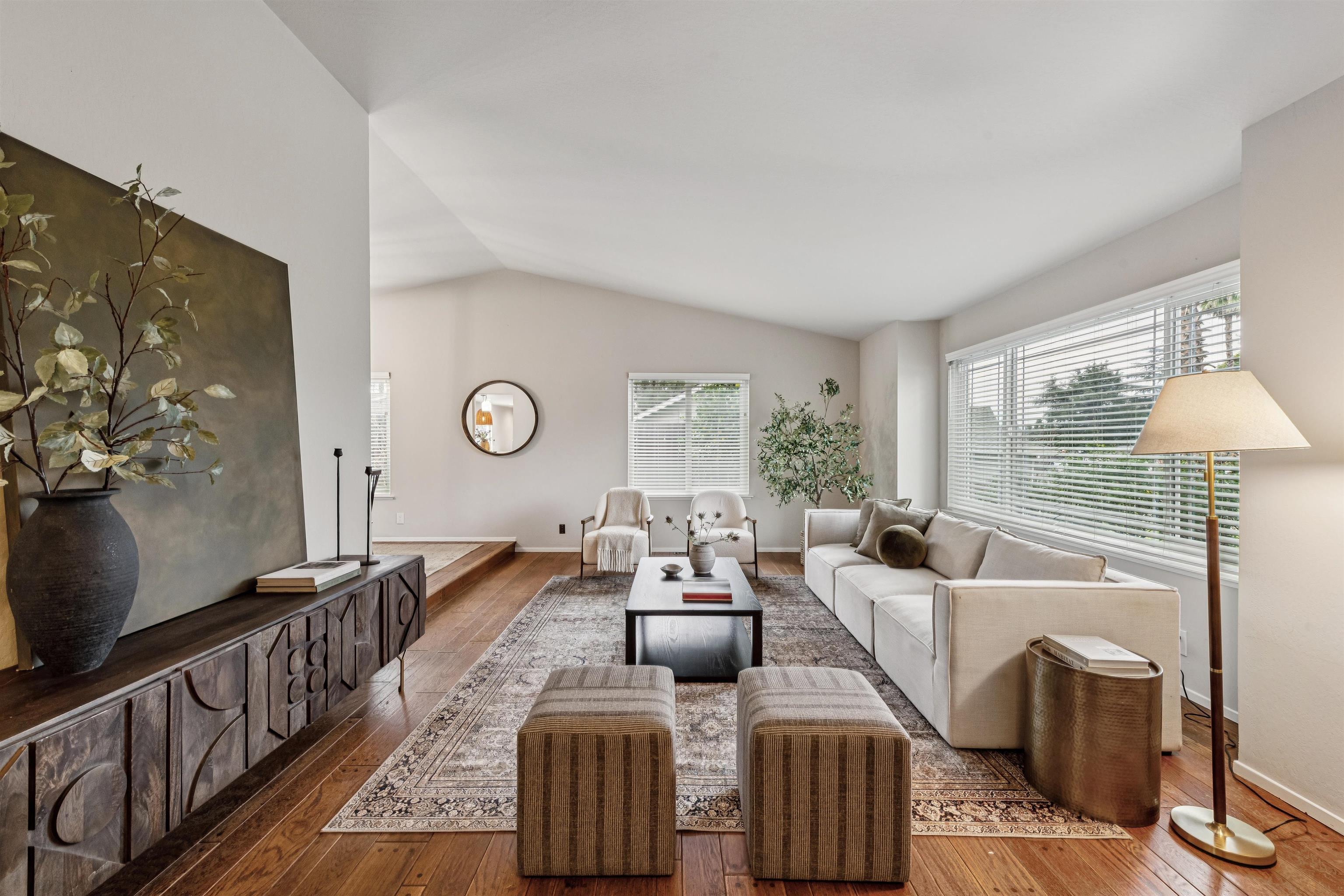 Detail Gallery Image 8 of 53 For 3020 San Miguel Court, Concord,  CA 94518 - 4 Beds | 2/1 Baths