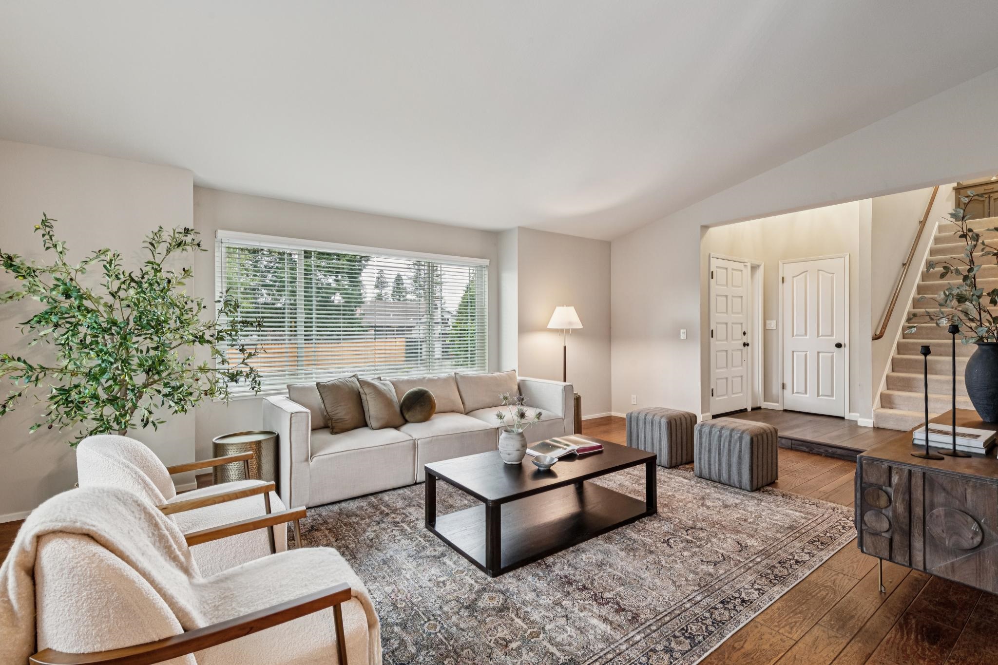 Detail Gallery Image 9 of 53 For 3020 San Miguel Court, Concord,  CA 94518 - 4 Beds | 2/1 Baths