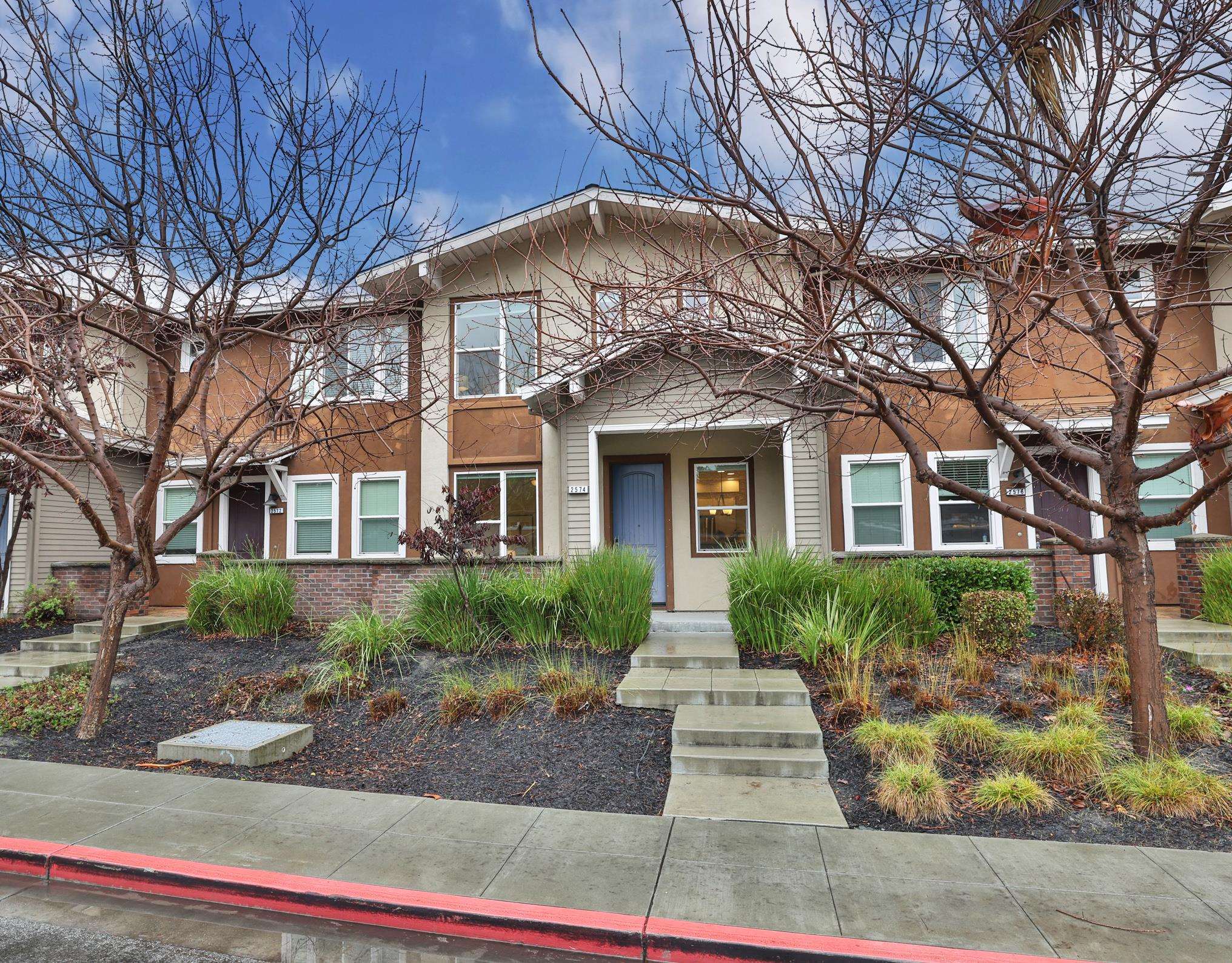 Front Image Thumbnail for BE41120405