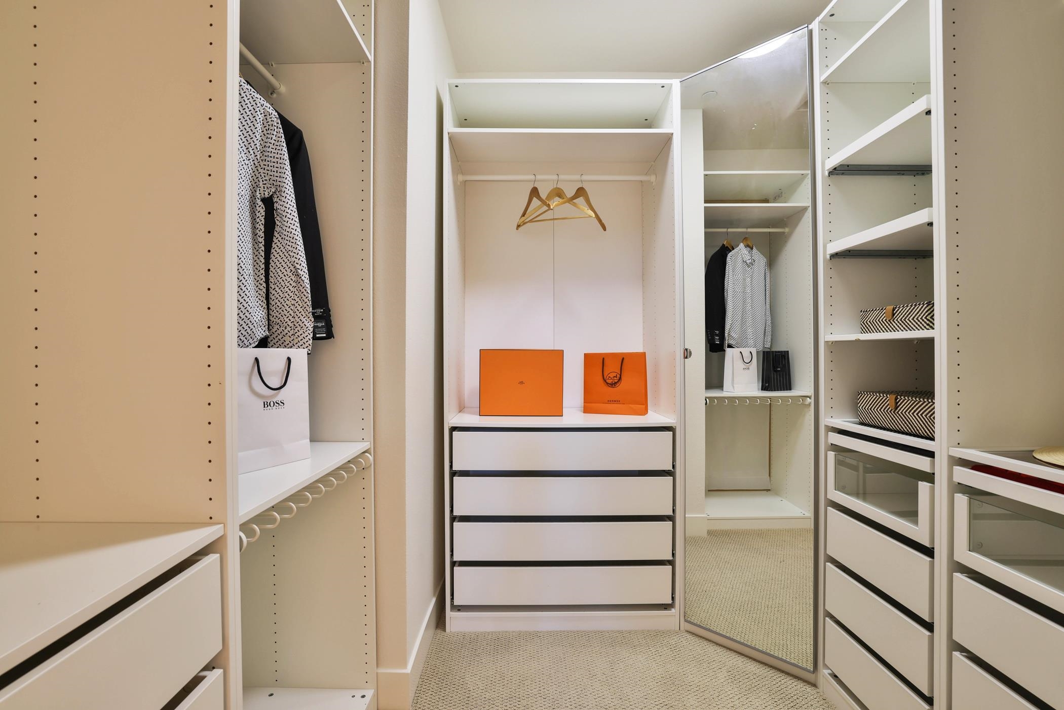 Detail Gallery Image 21 of 30 For 2574 Alvin St, Mountain View,  CA 94043 - 3 Beds | 2/1 Baths