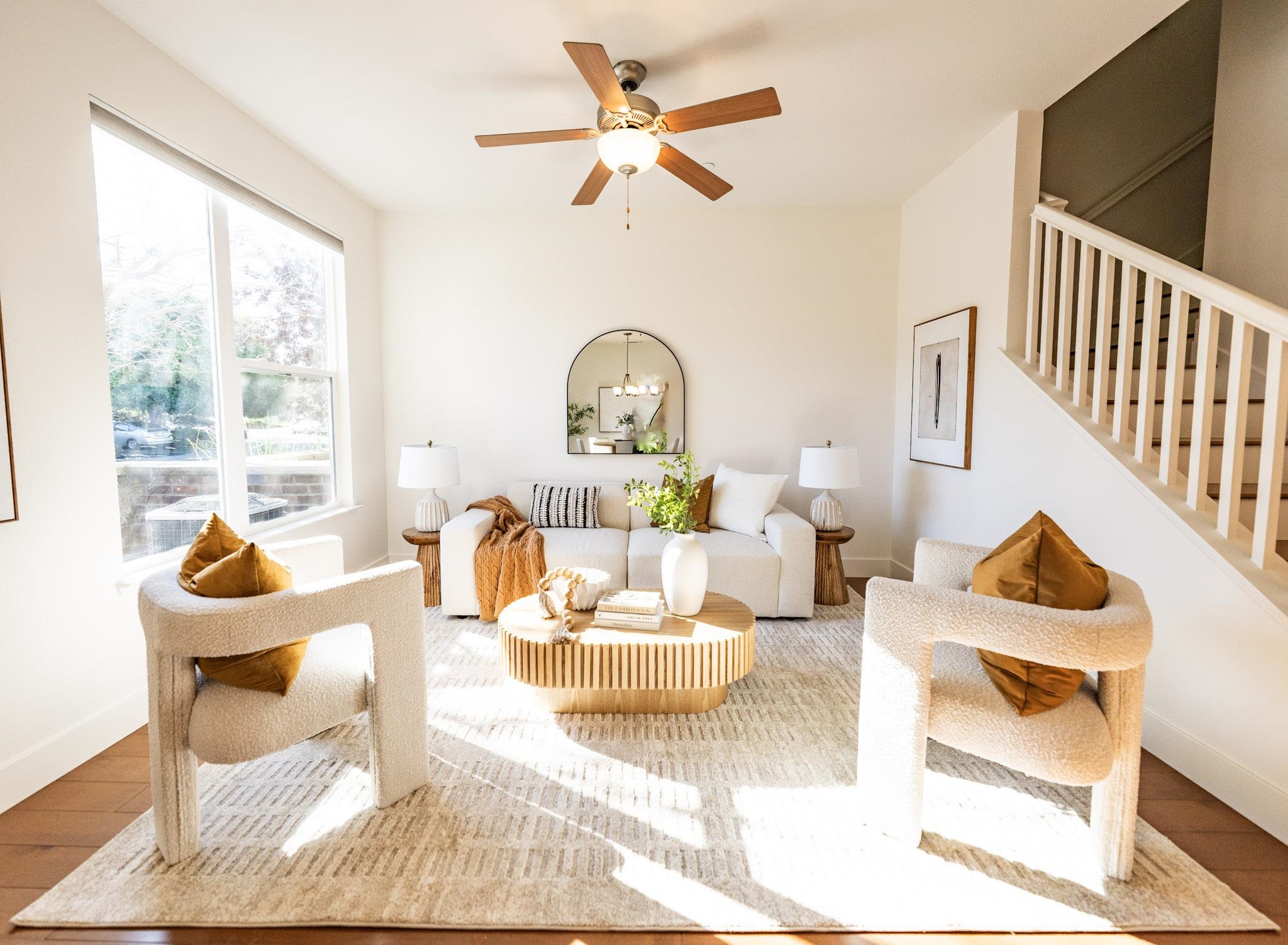 Detail Gallery Image 4 of 30 For 2574 Alvin St, Mountain View,  CA 94043 - 3 Beds | 2/1 Baths