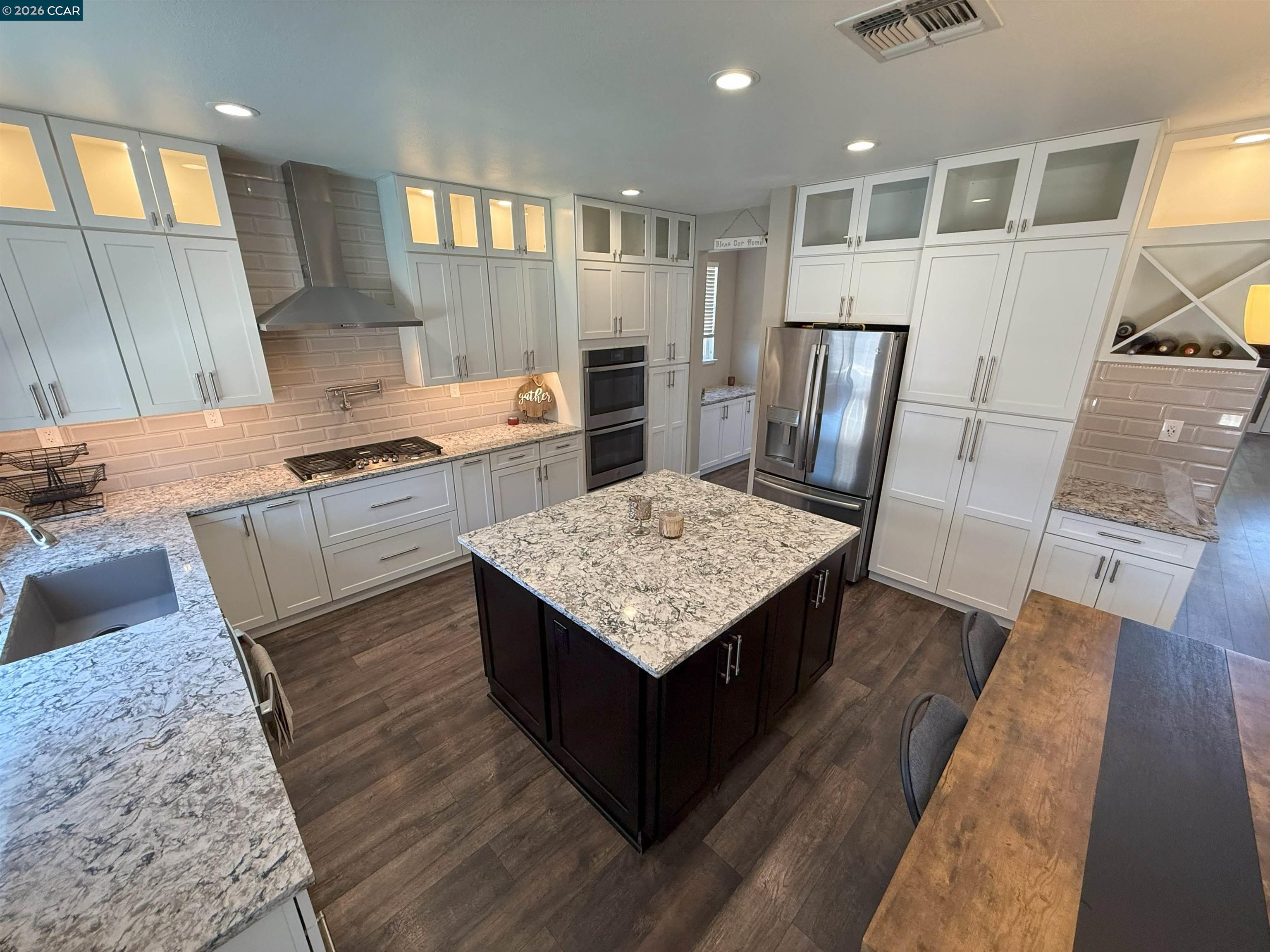 Detail Gallery Image 11 of 44 For 895 Boltzen Ct, Brentwood,  CA 94513 - 4 Beds | 2/1 Baths