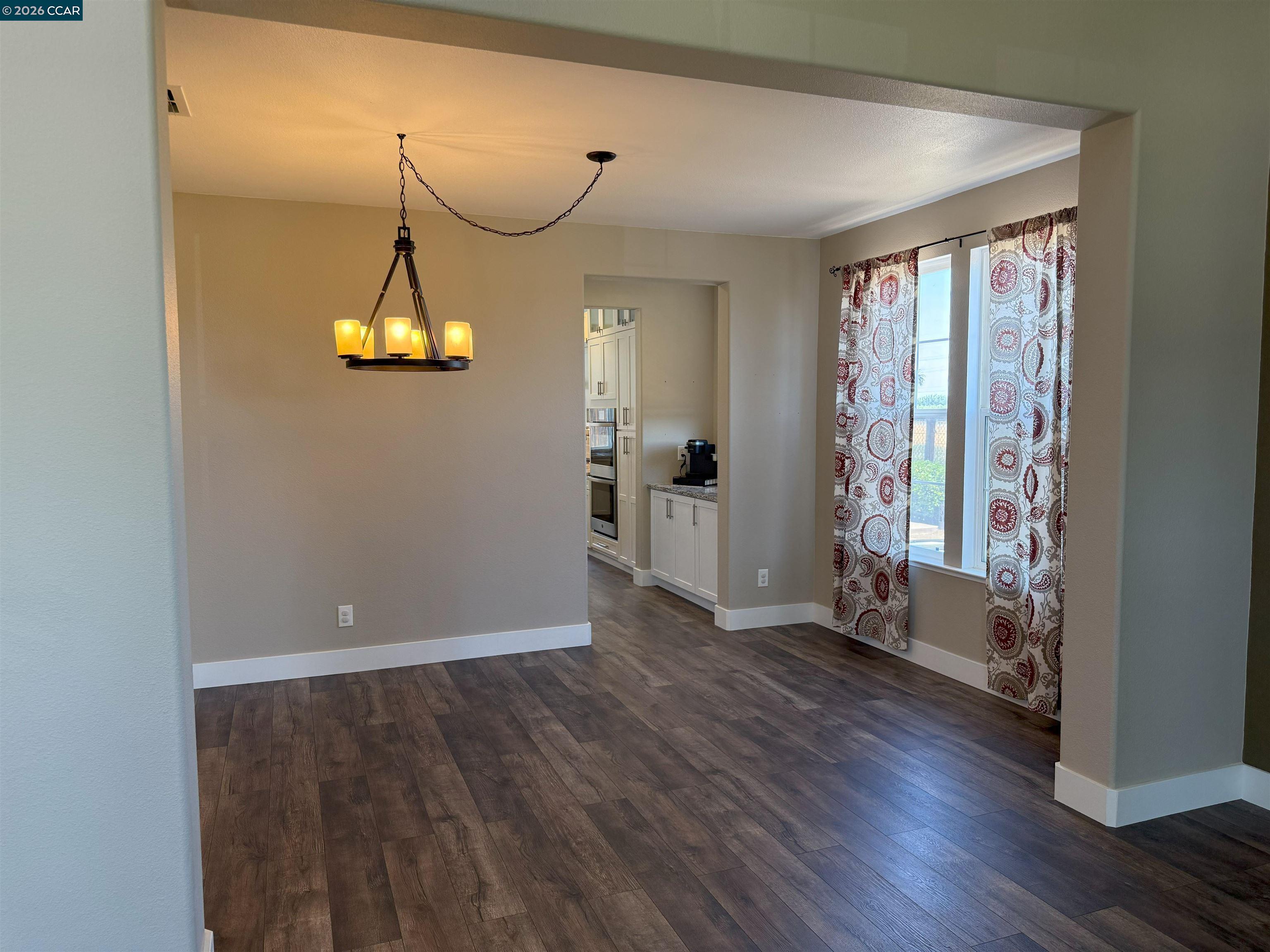 Detail Gallery Image 9 of 44 For 895 Boltzen Ct, Brentwood,  CA 94513 - 4 Beds | 2/1 Baths