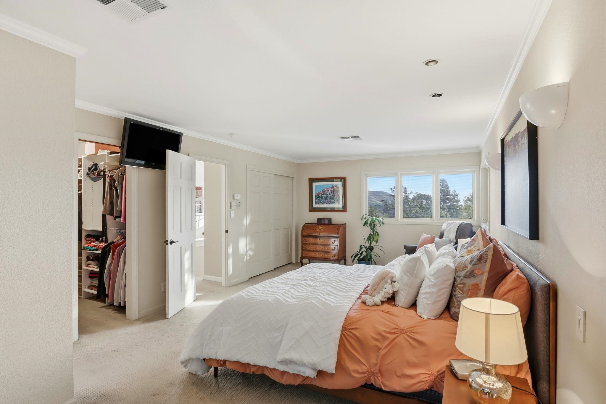 Detail Gallery Image 25 of 54 For 4 Corte Santa Clara, Moraga,  CA 94556 - 4 Beds | 3 Baths