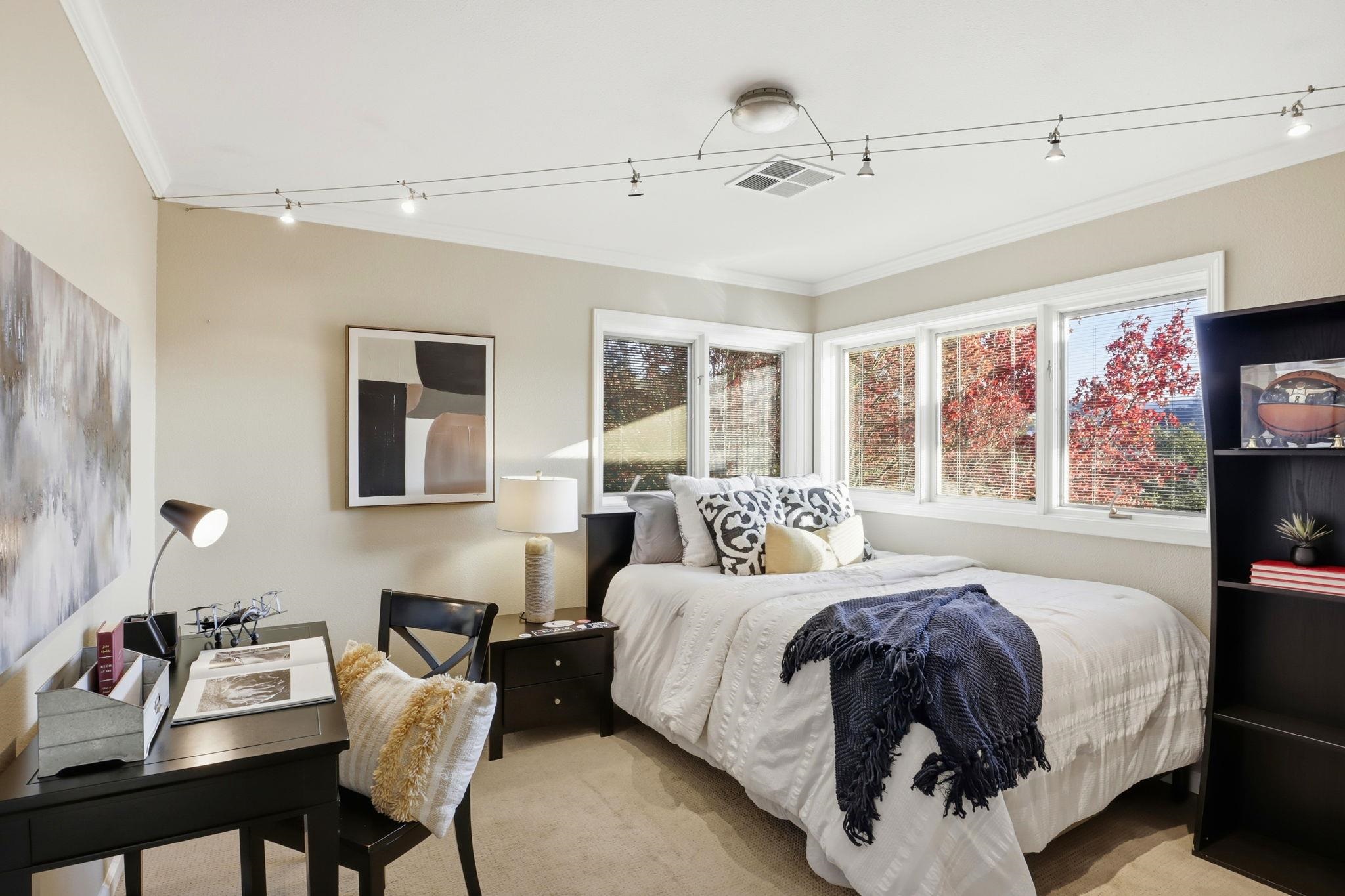 Detail Gallery Image 27 of 54 For 4 Corte Santa Clara, Moraga,  CA 94556 - 4 Beds | 3 Baths