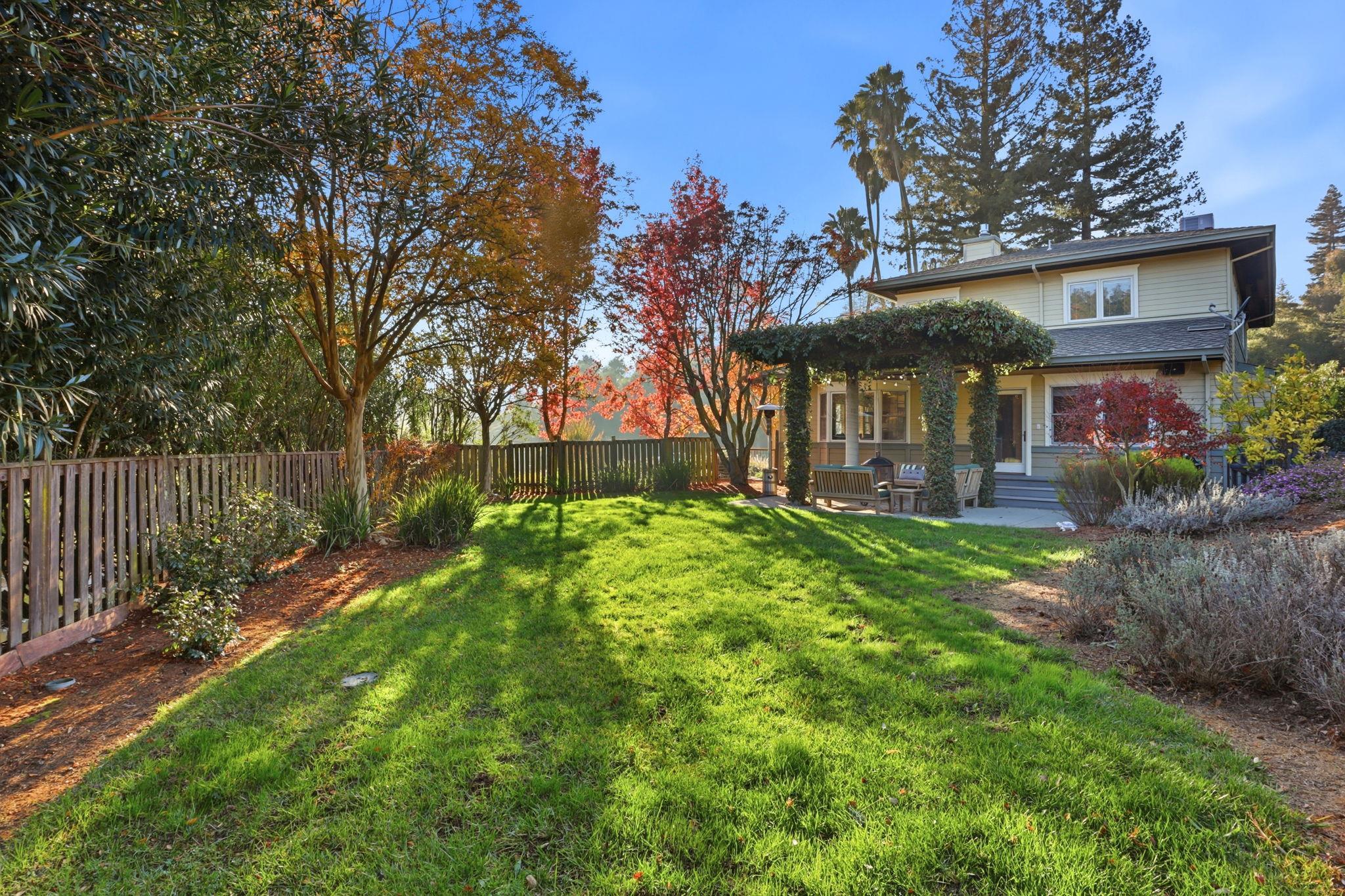 Detail Gallery Image 43 of 54 For 4 Corte Santa Clara, Moraga,  CA 94556 - 4 Beds | 3 Baths