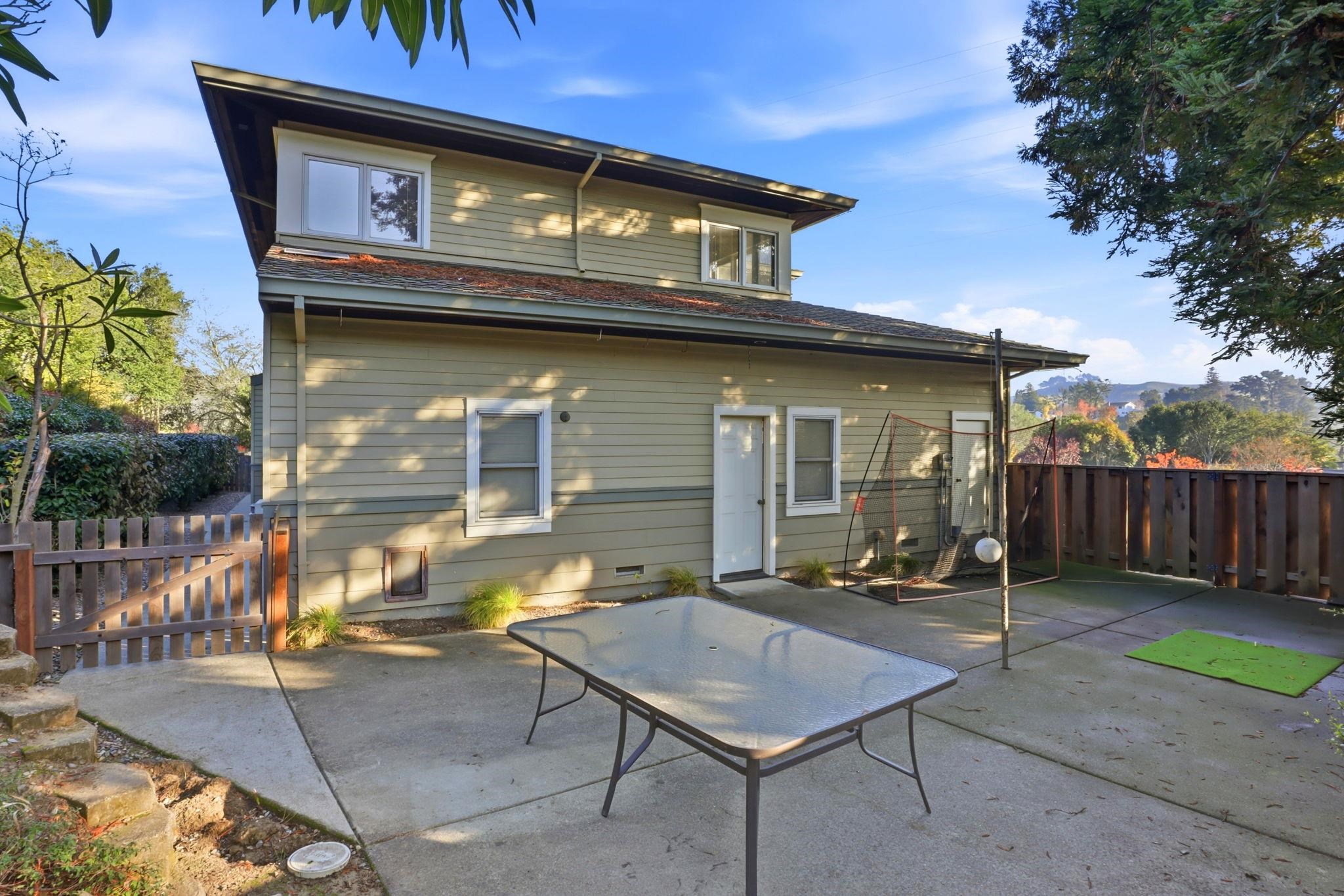 Detail Gallery Image 45 of 54 For 4 Corte Santa Clara, Moraga,  CA 94556 - 4 Beds | 3 Baths