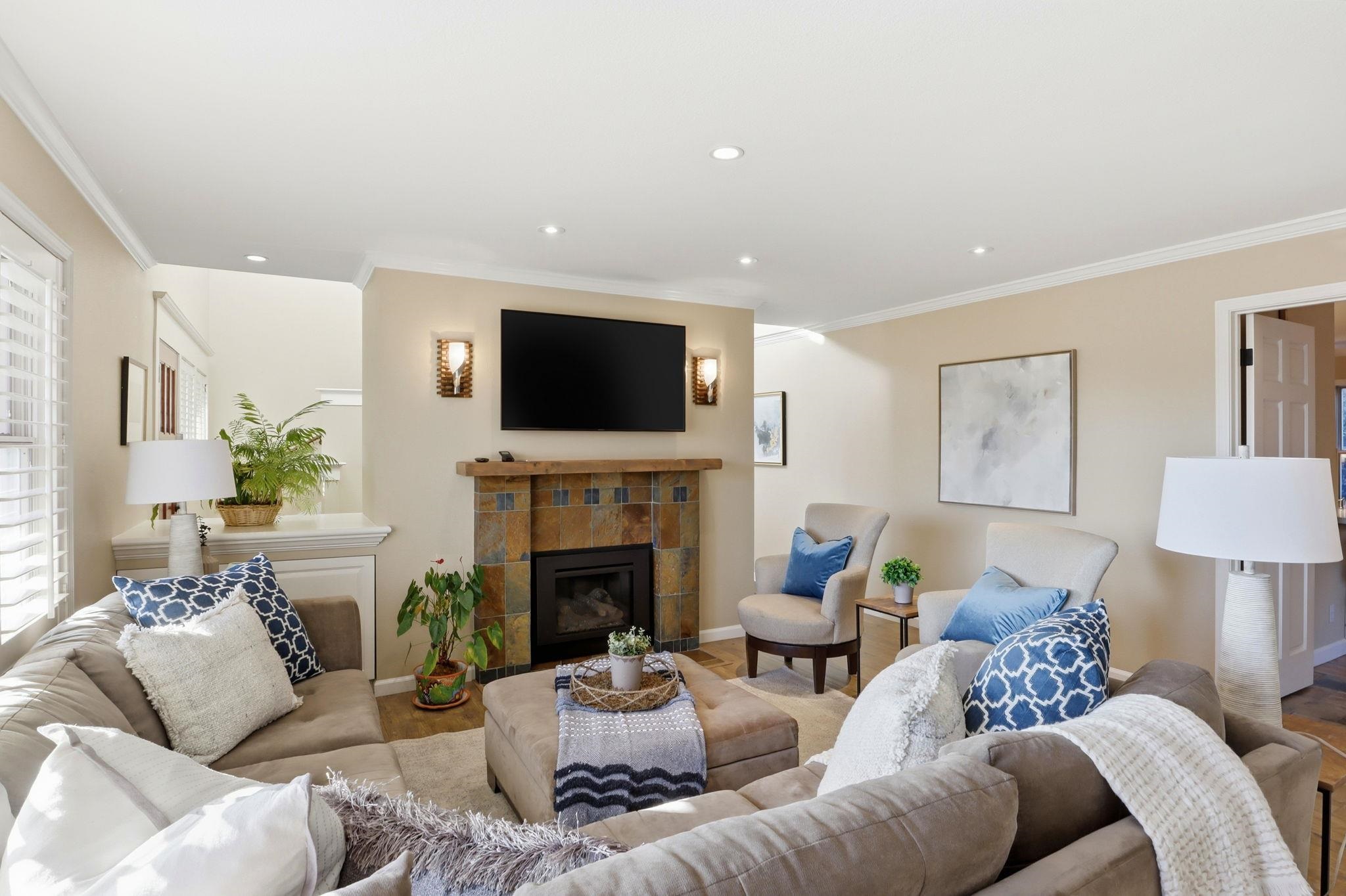 Detail Gallery Image 7 of 54 For 4 Corte Santa Clara, Moraga,  CA 94556 - 4 Beds | 3 Baths