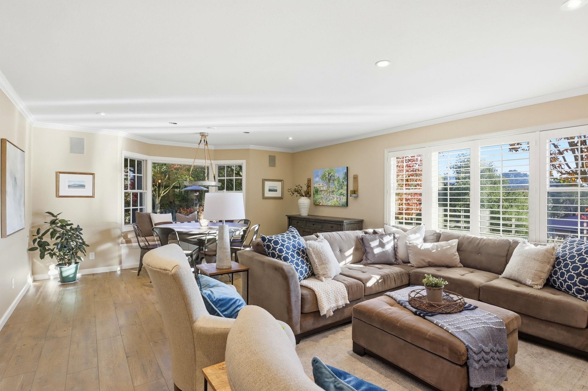 Detail Gallery Image 9 of 54 For 4 Corte Santa Clara, Moraga,  CA 94556 - 4 Beds | 3 Baths