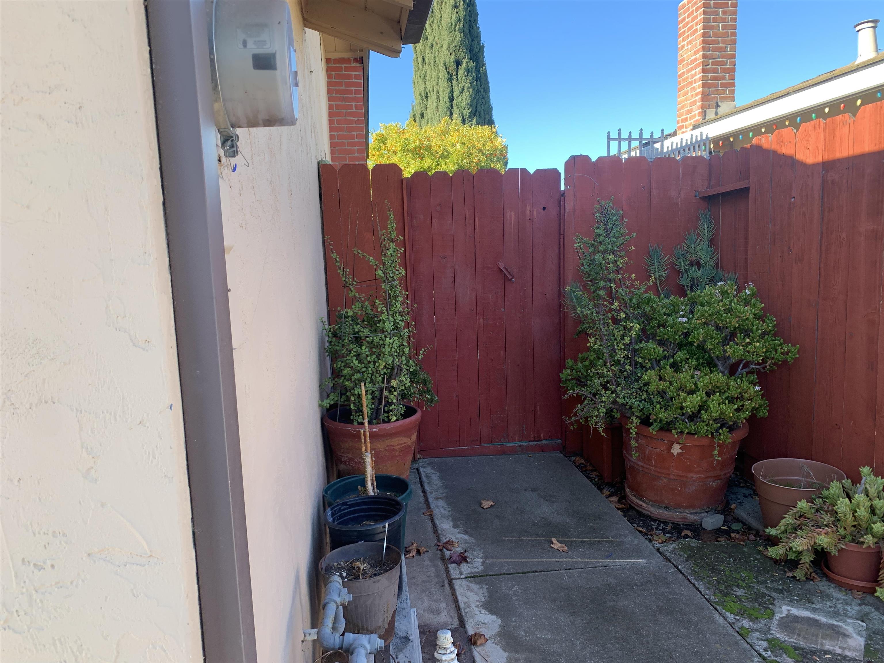 Detail Gallery Image 17 of 19 For 6363 Marguerite, Newark,  CA 94560 - 4 Beds | 2 Baths