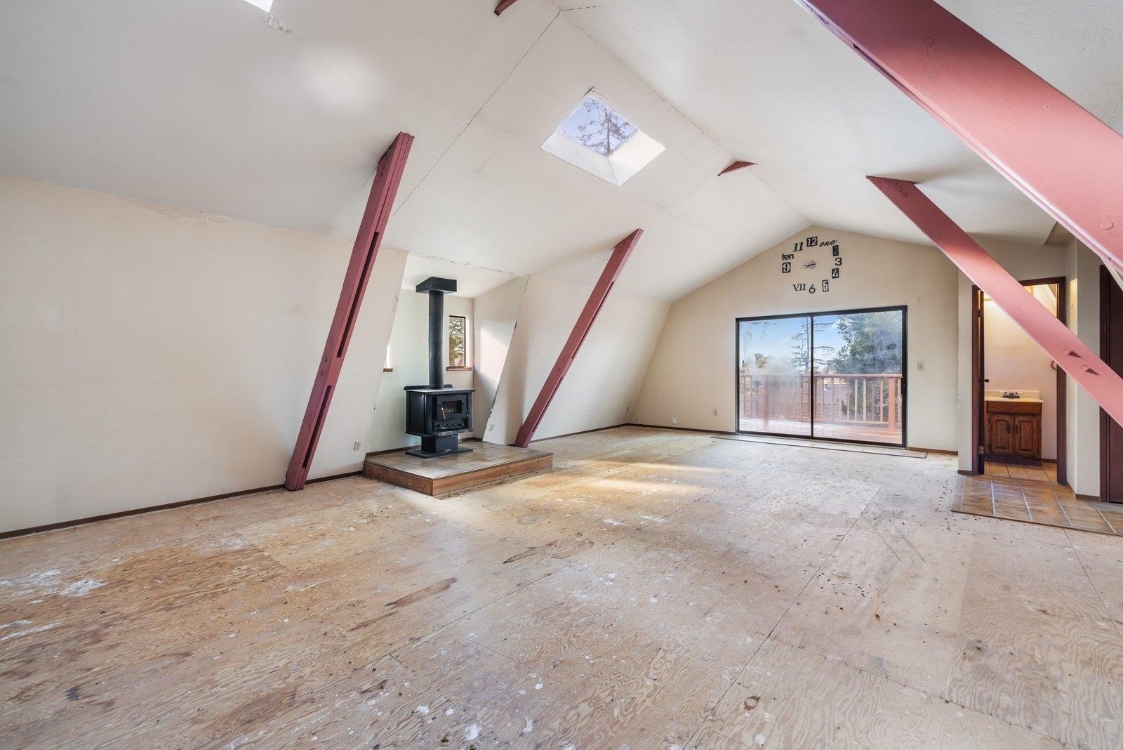 Detail Gallery Image 26 of 53 For 23884 Madeiros Ave, Hayward,  CA 94541 - 3 Beds | 2/1 Baths