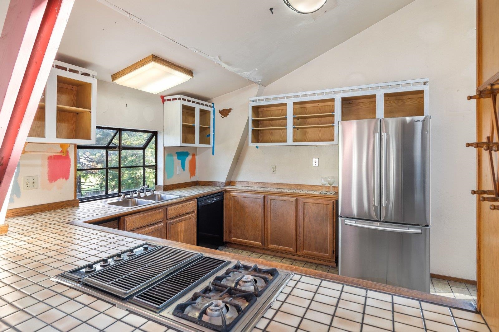 Detail Gallery Image 28 of 53 For 23884 Madeiros Ave, Hayward,  CA 94541 - 3 Beds | 2/1 Baths