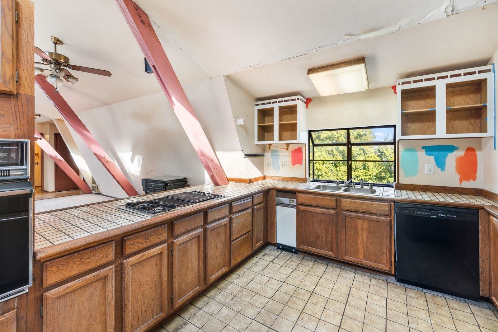 Detail Gallery Image 30 of 53 For 23884 Madeiros Ave, Hayward,  CA 94541 - 3 Beds | 2/1 Baths