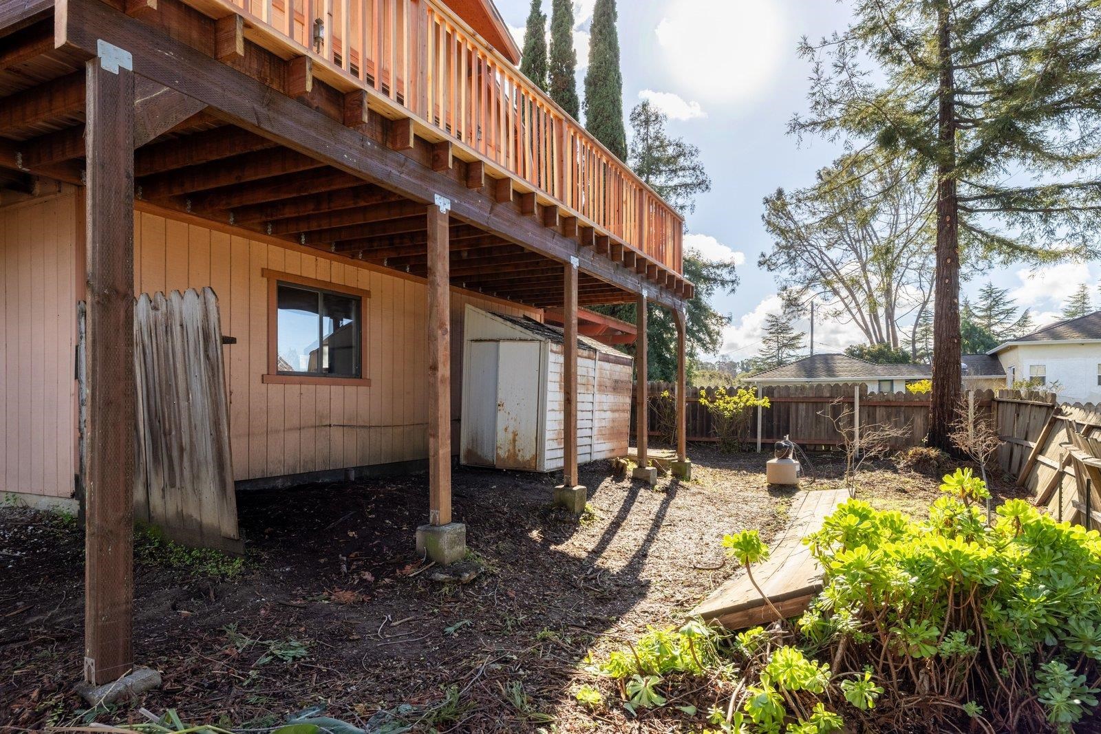 Detail Gallery Image 6 of 53 For 23884 Madeiros Ave, Hayward,  CA 94541 - 3 Beds | 2/1 Baths