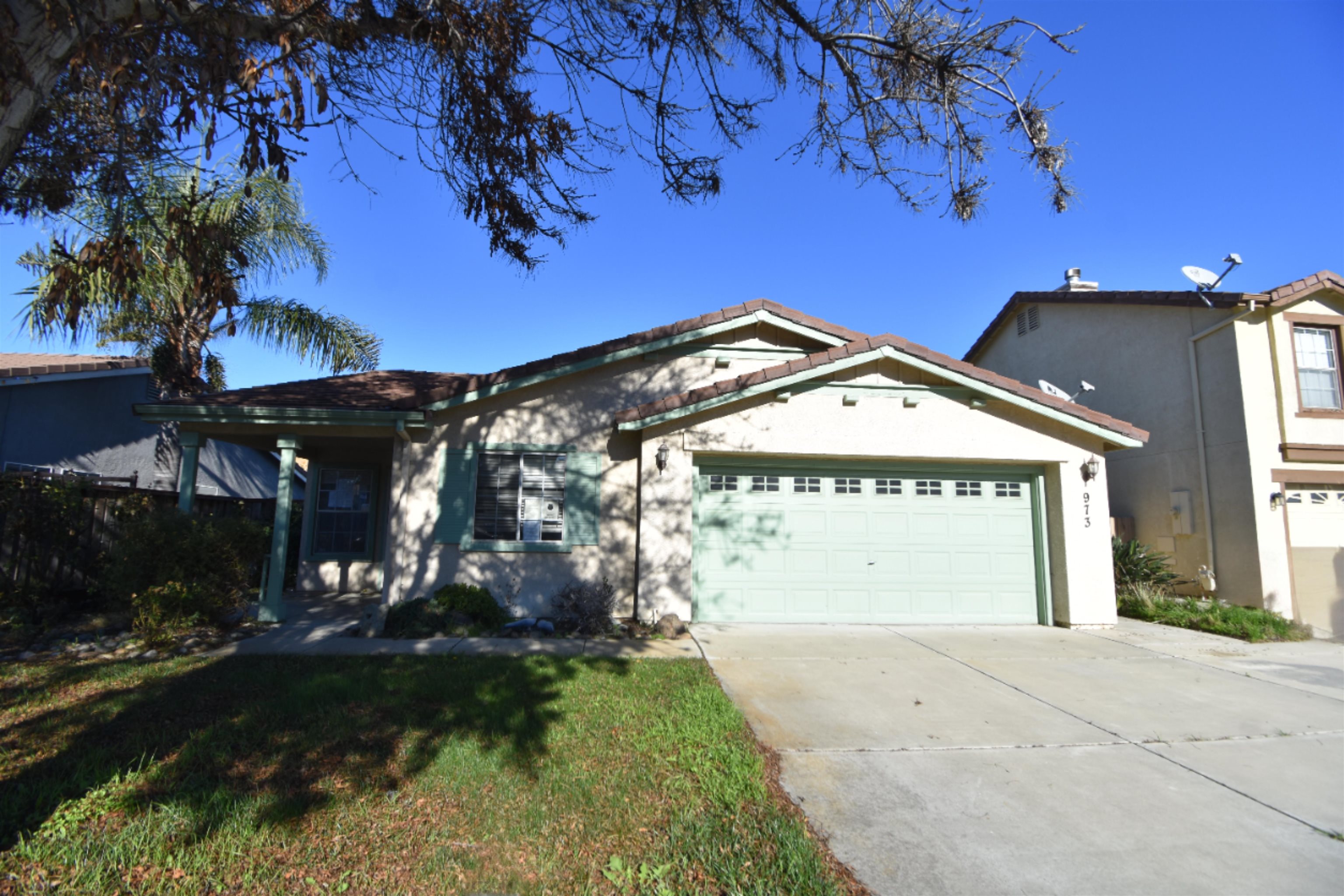 Front Image Thumbnail for EB41120411