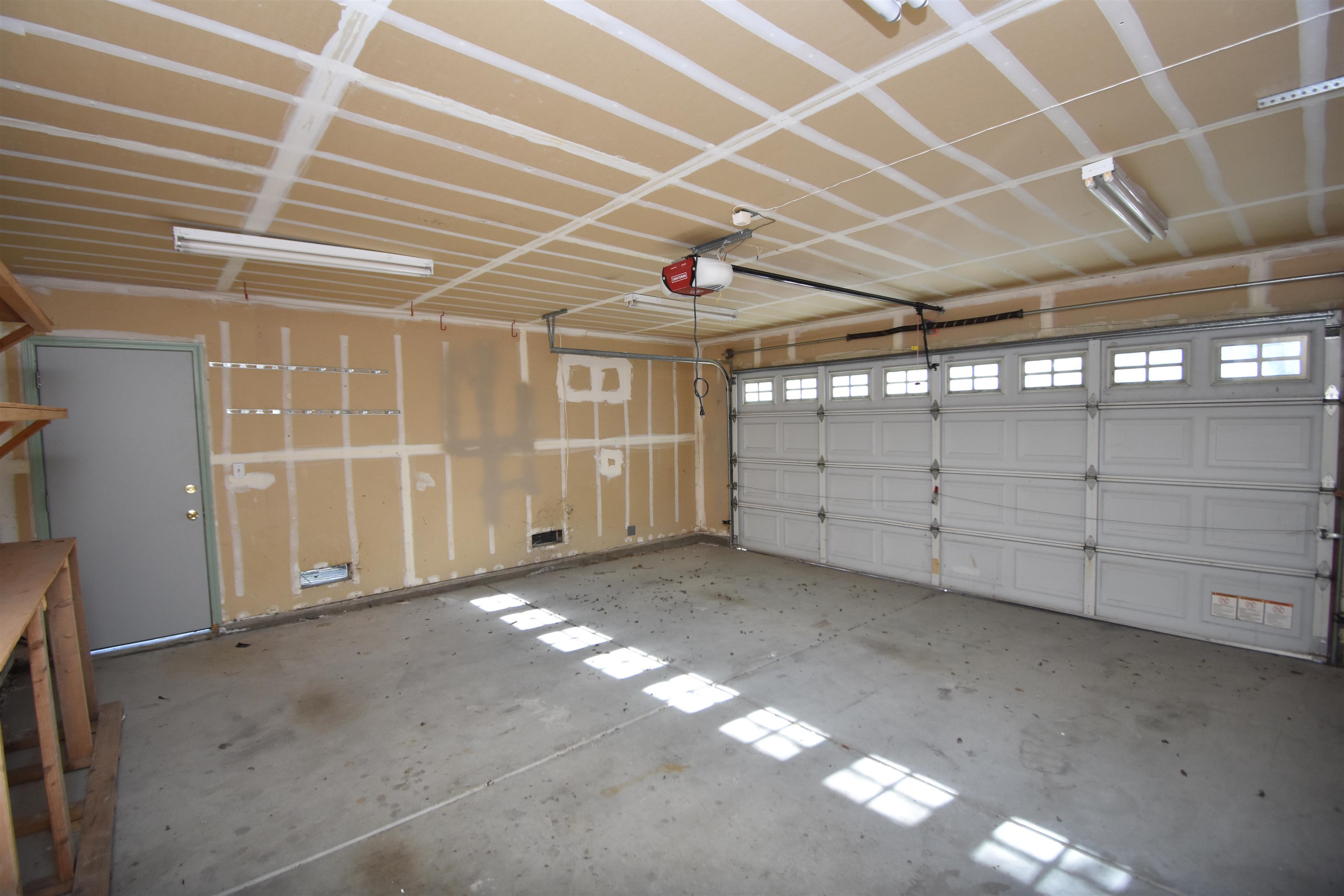 Detail Gallery Image 14 of 17 For 973 Vernon Berry Ln, Tracy,  CA 95376 - 3 Beds | 2 Baths