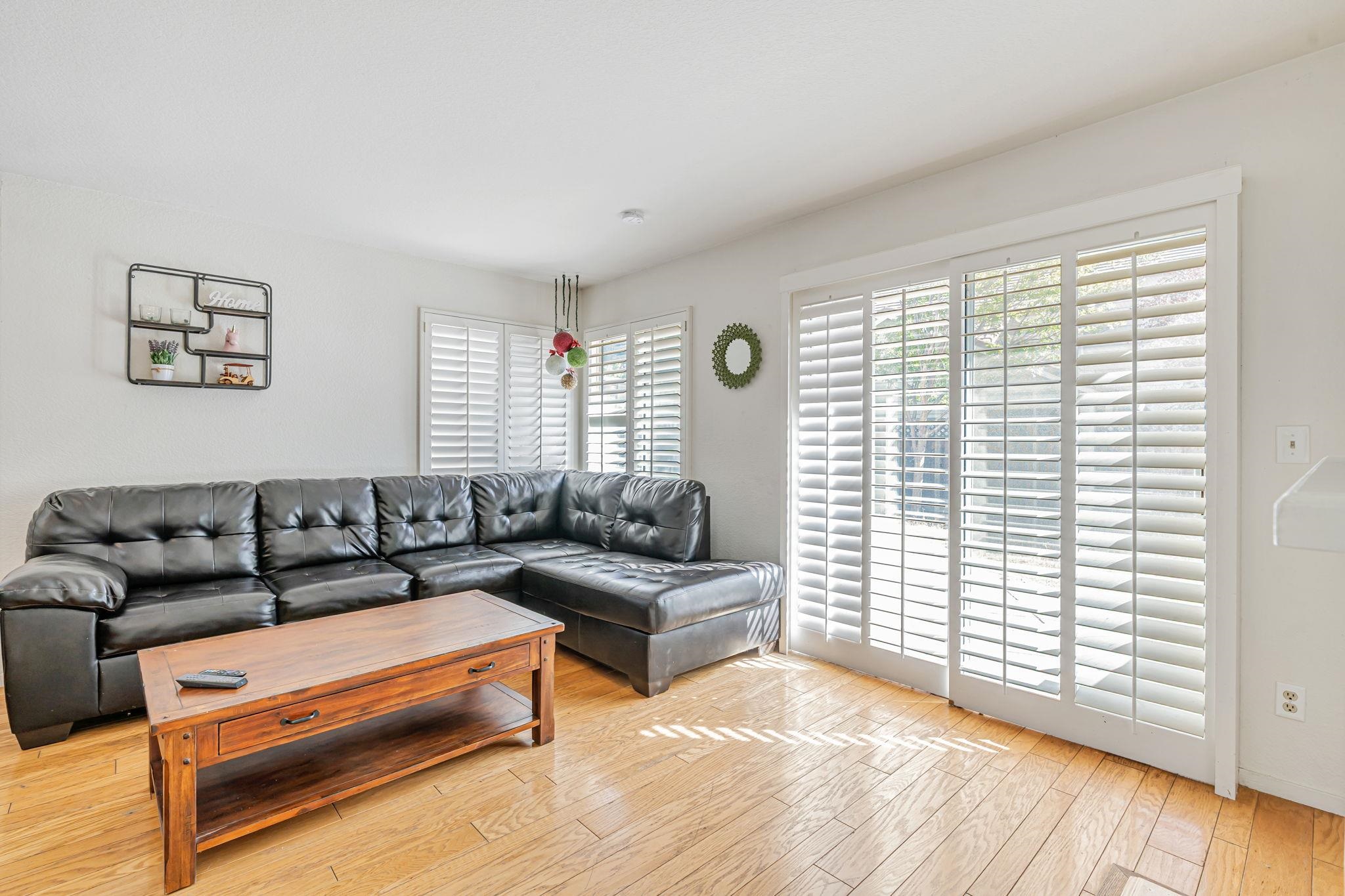 Detail Gallery Image 9 of 35 For 5115 Equestrian, Antioch,  CA 94531 - 3 Beds | 2/1 Baths