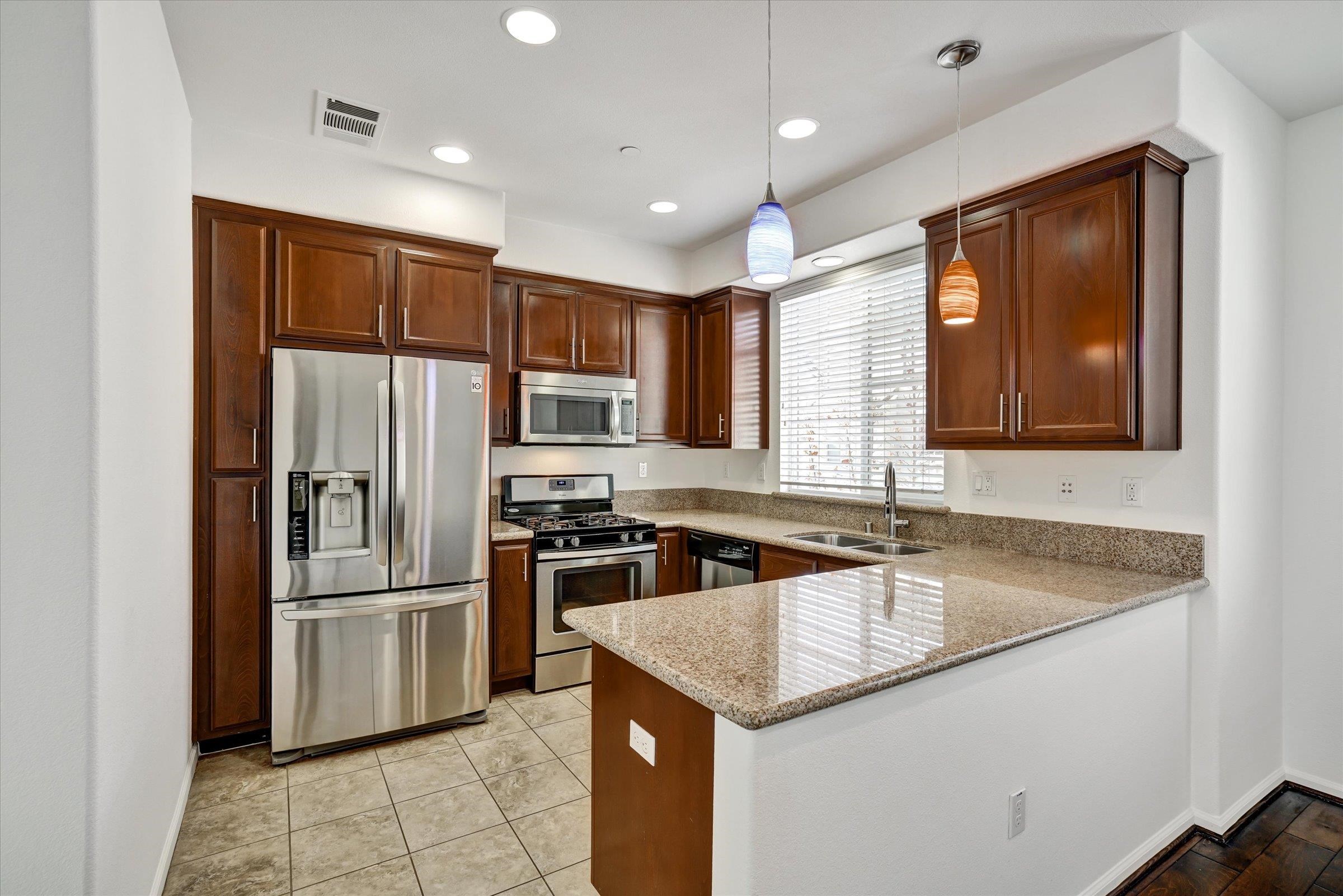 Photo #15: 41120414 Listing: Photo #15