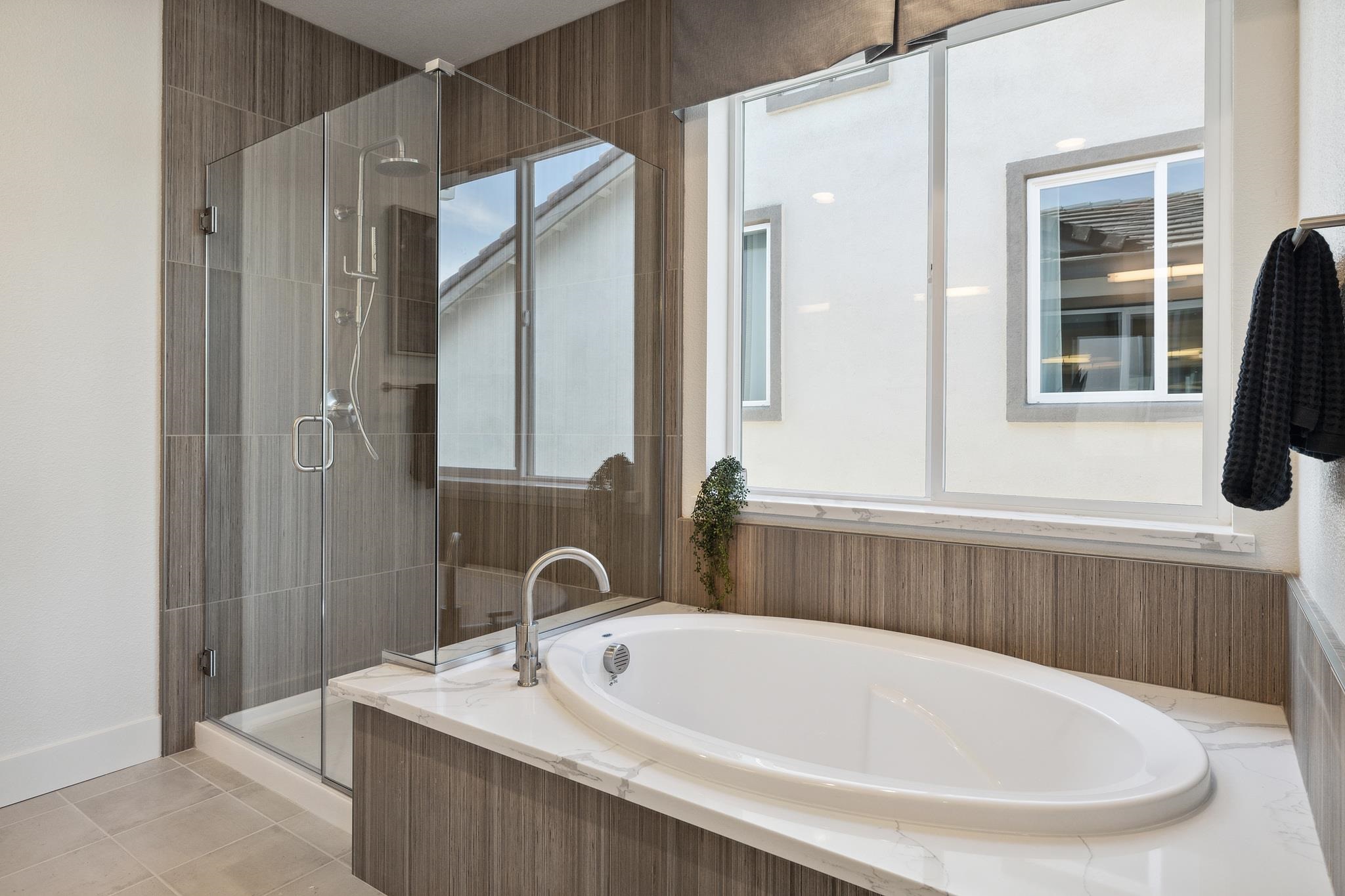 Detail Gallery Image 41 of 60 For 1552 Millennium Way, Fairfield,  CA 94533 - 5 Beds | 4 Baths