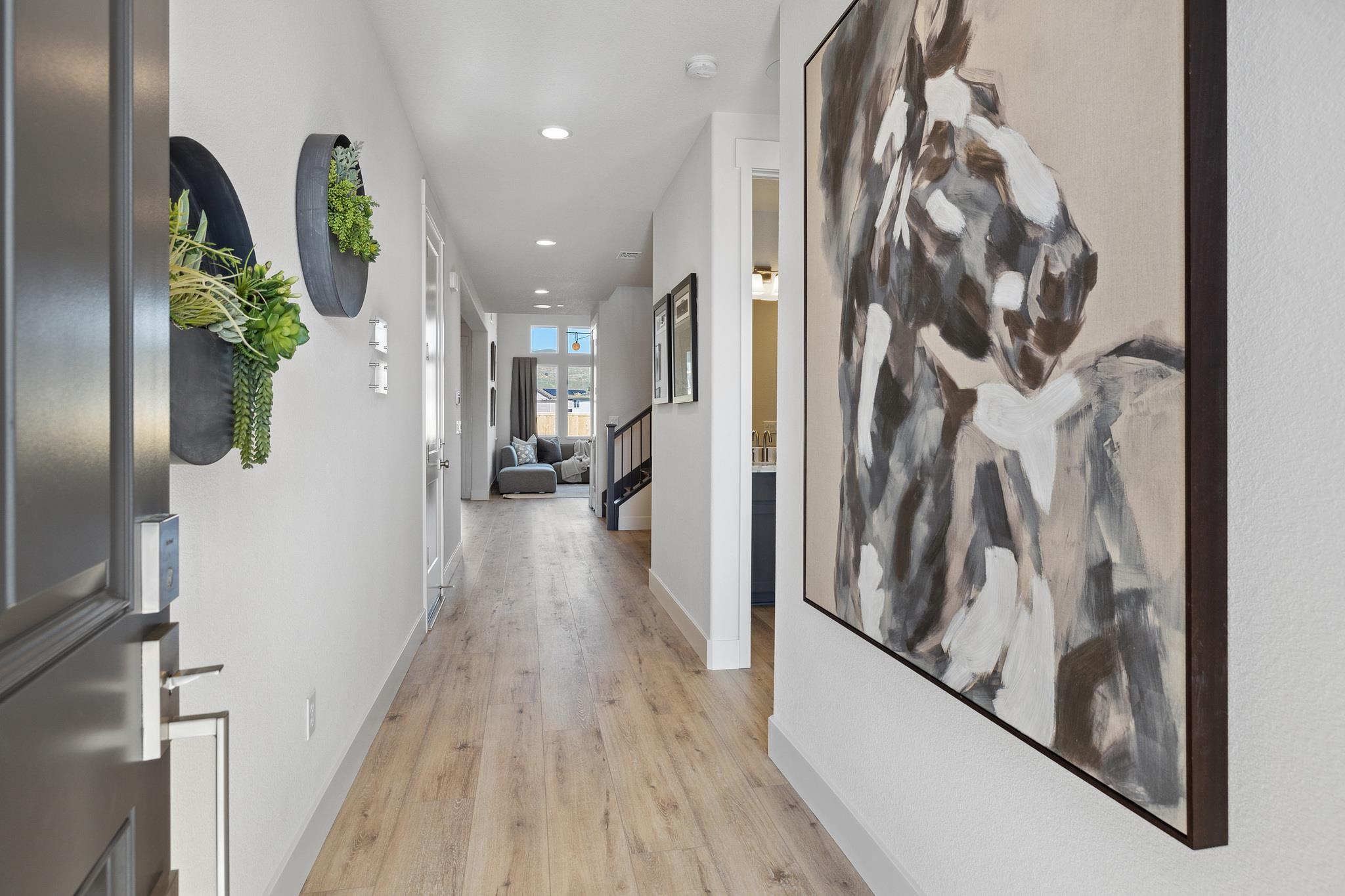 Detail Gallery Image 6 of 60 For 1552 Millennium Way, Fairfield,  CA 94533 - 5 Beds | 4 Baths