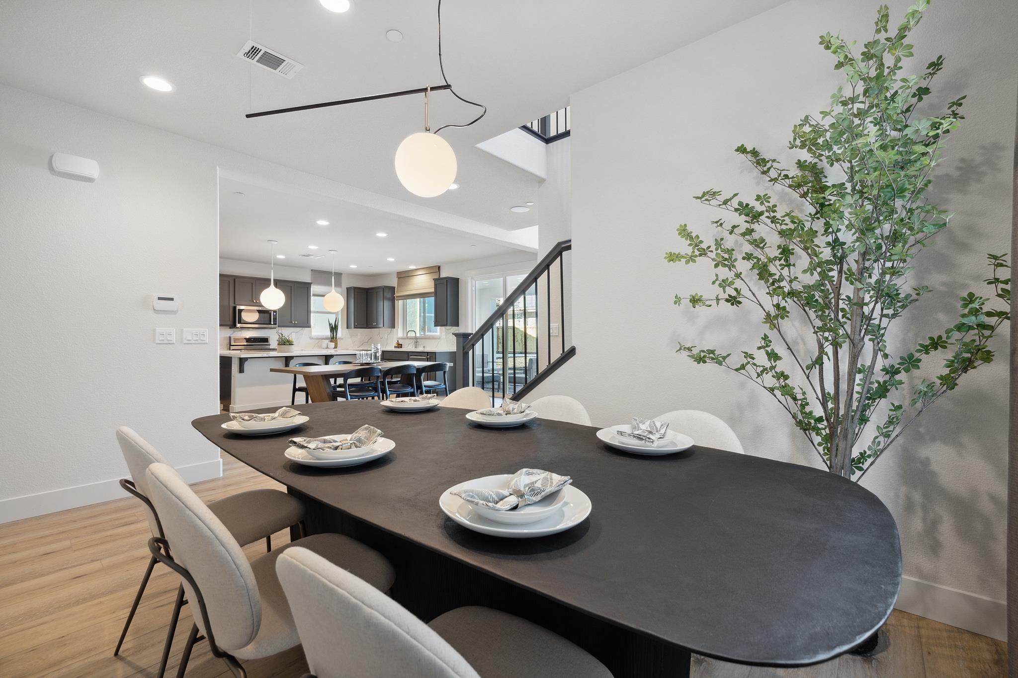 Detail Gallery Image 8 of 60 For 1552 Millennium Way, Fairfield,  CA 94533 - 5 Beds | 4 Baths