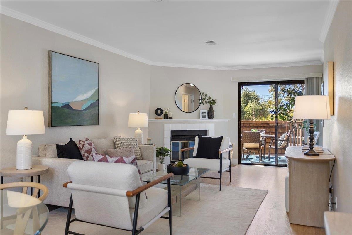 Detail Gallery Image 10 of 49 For 43163 Grimmer Ter, Fremont,  CA 94538 - 2 Beds | 2 Baths