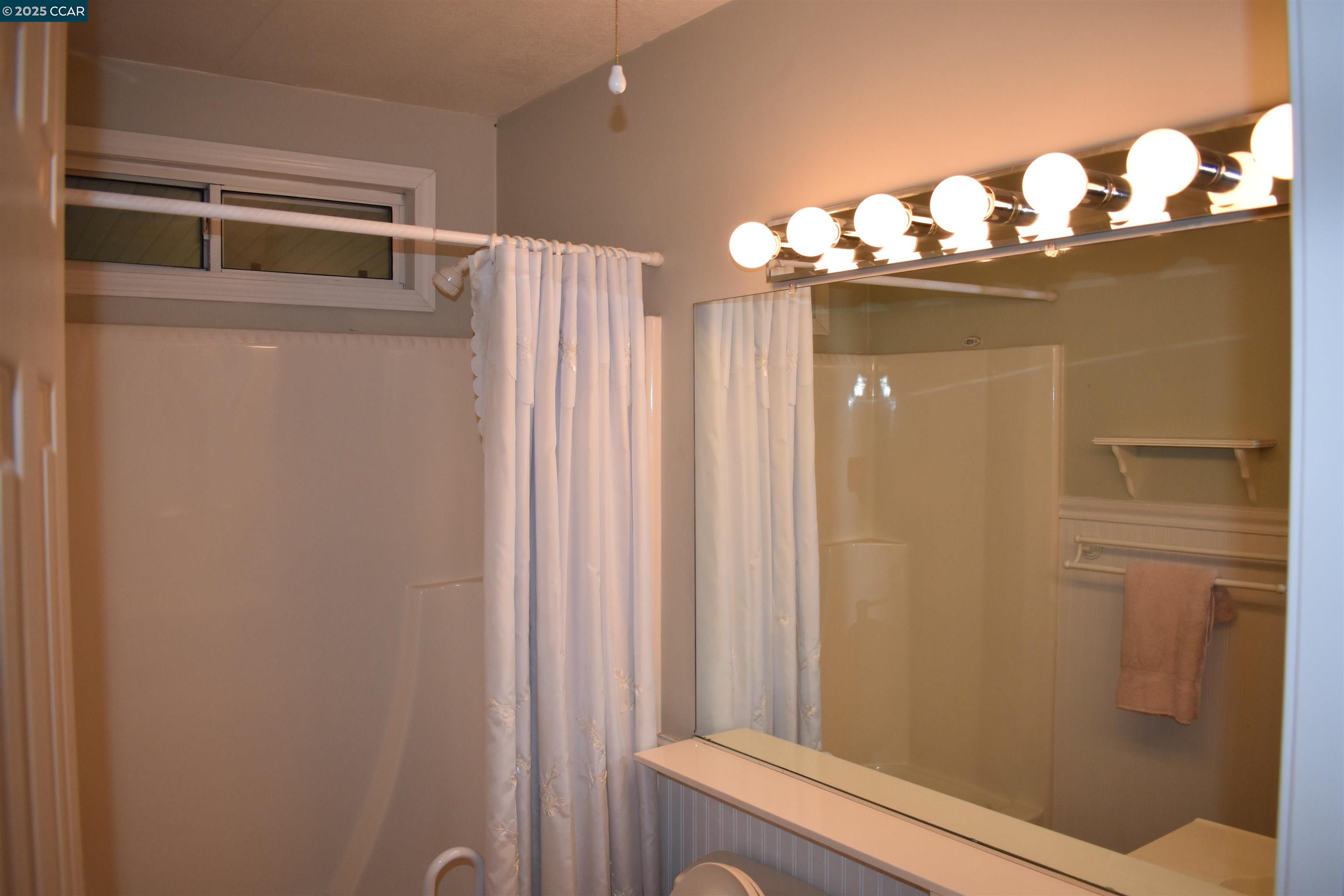 Detail Gallery Image 17 of 31 For 376 Avenida Flores #77,  Pacheco,  CA 84553-0000 - 2 Beds | 2 Baths