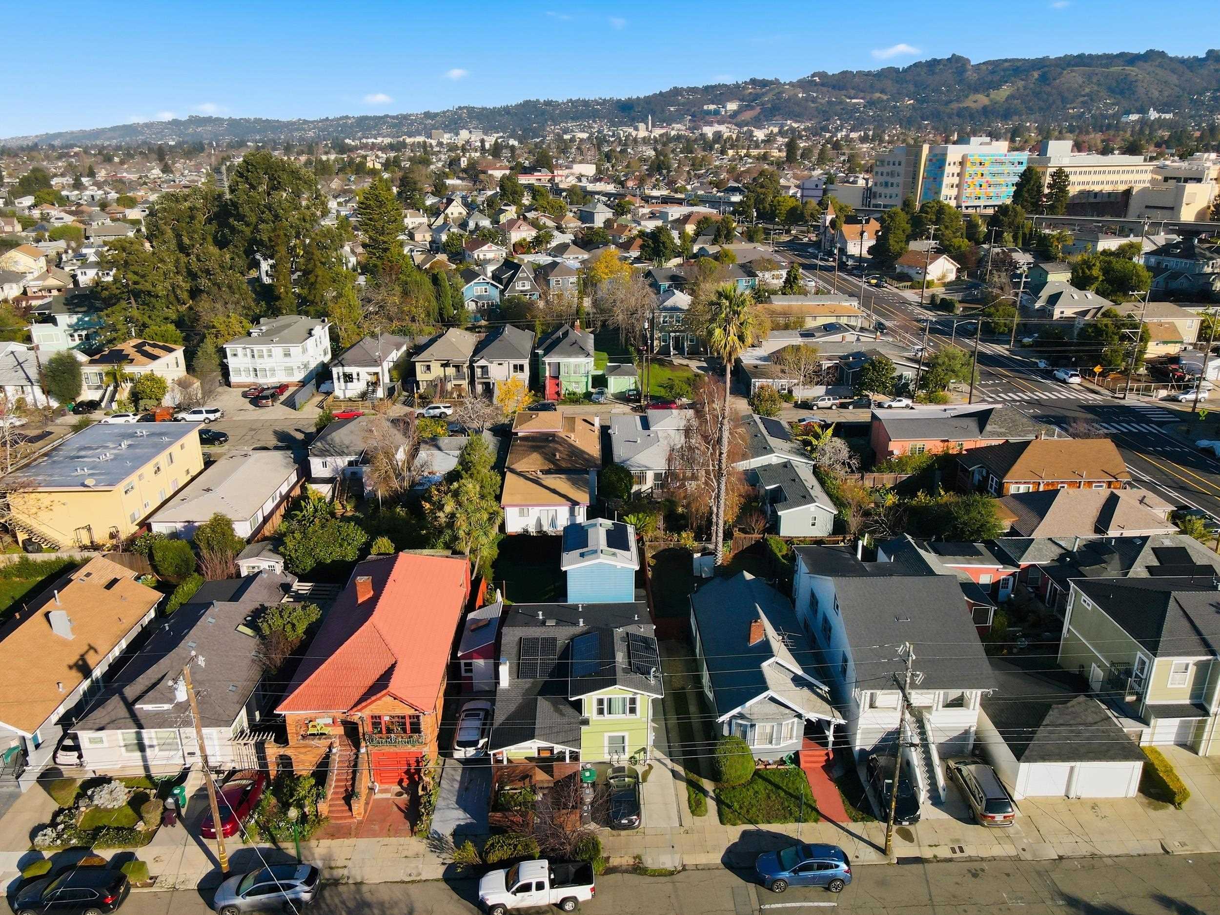 Detail Gallery Image 34 of 34 For 820 46th St., Oakland,  CA 94608 - 1 Beds | 1/1 Baths