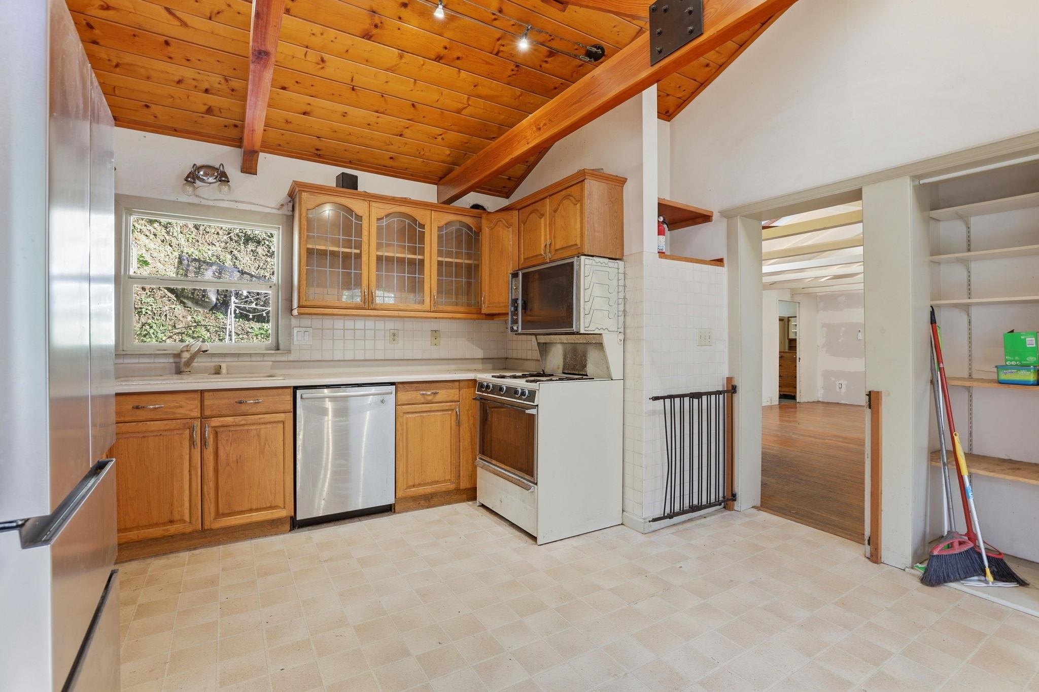 Detail Gallery Image 17 of 45 For 2397 Kilkare Rd, Sunol,  CA 94586 - 3 Beds | 1 Baths